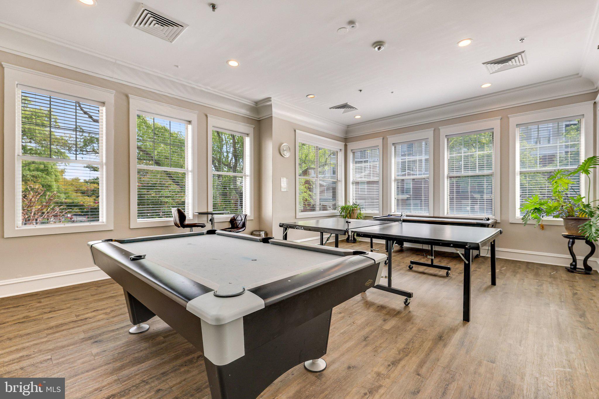 LILLIAN COURT AT TYSONS - Residential