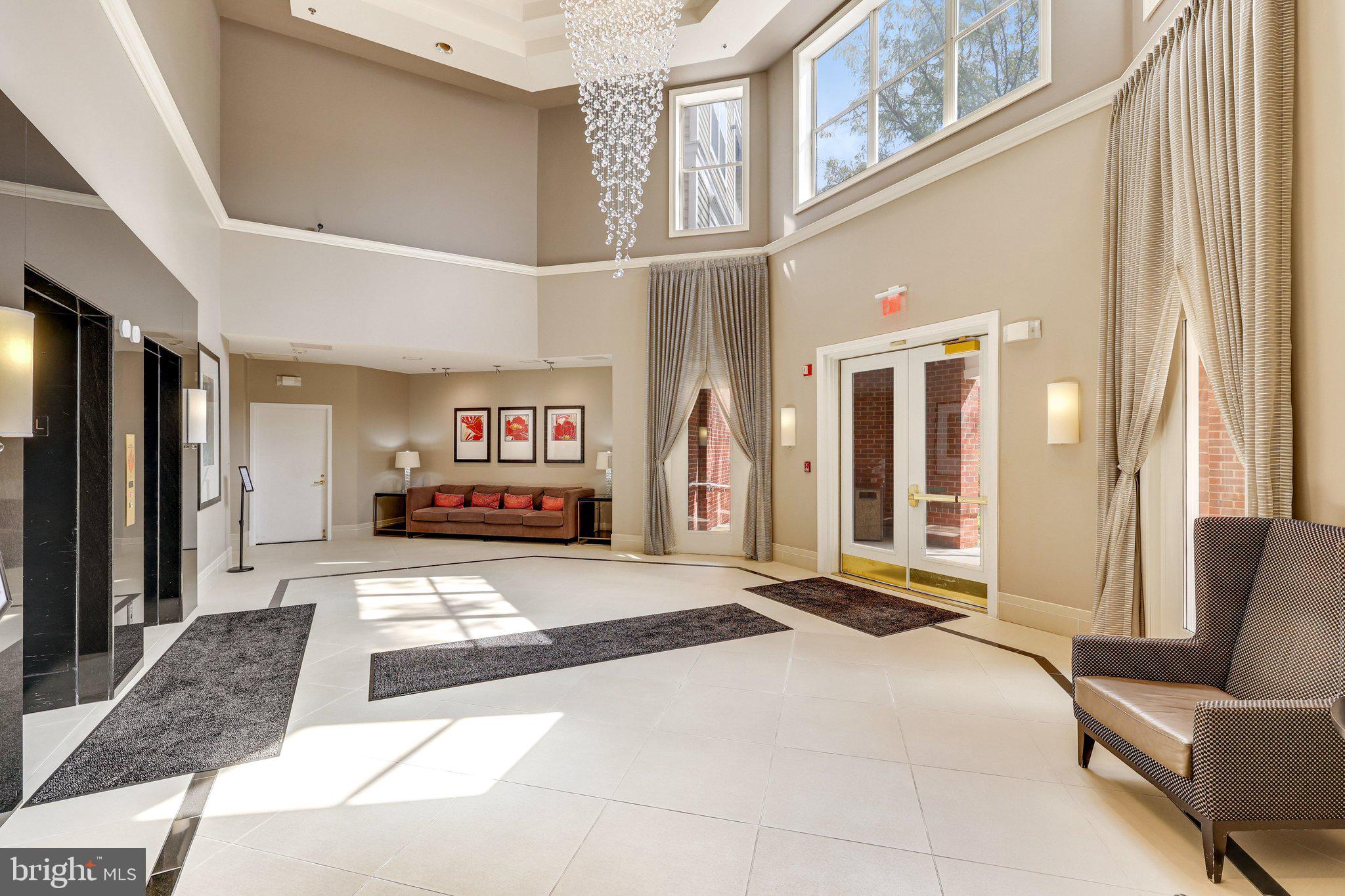 LILLIAN COURT AT TYSONS - Residential