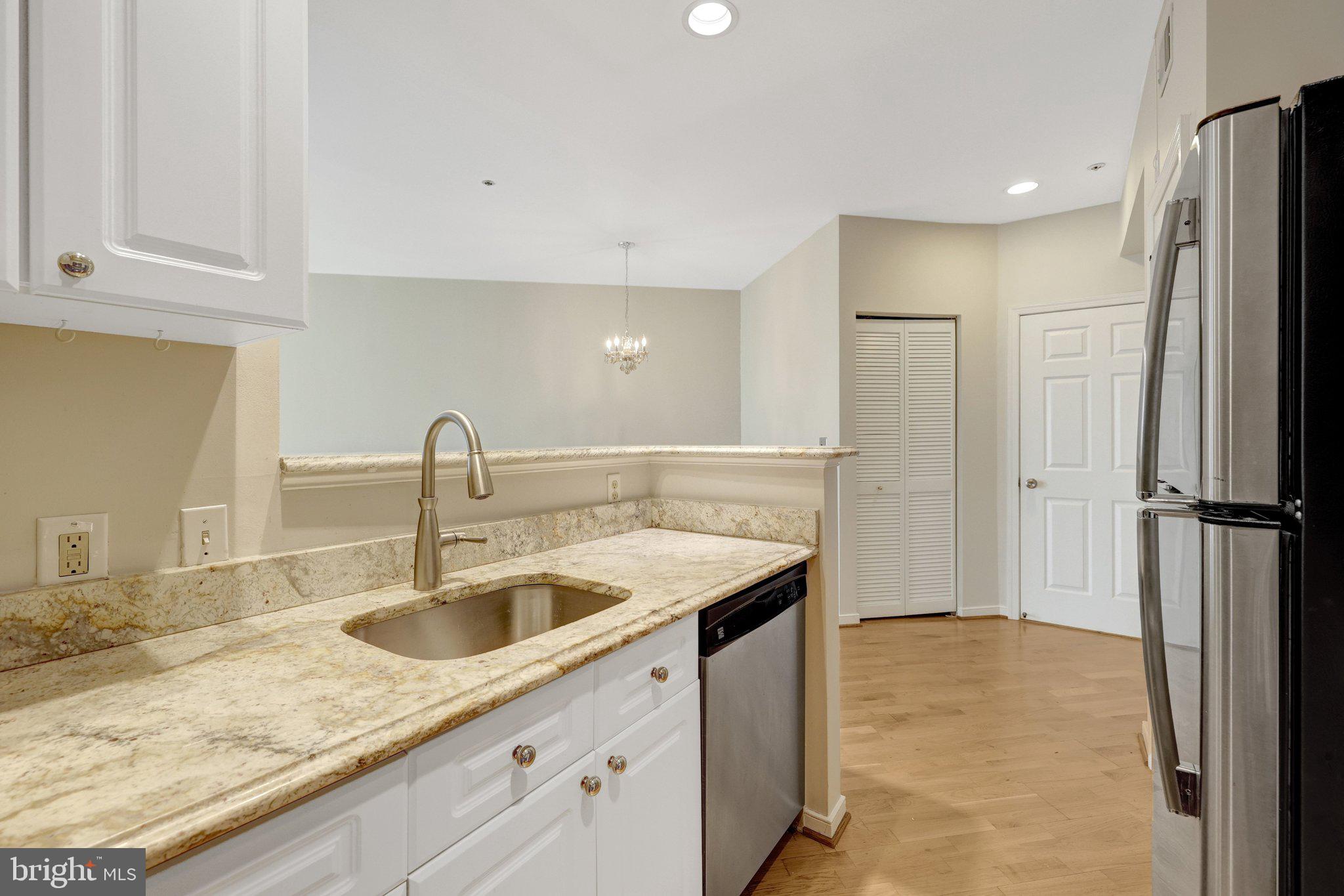 LILLIAN COURT AT TYSONS - Residential