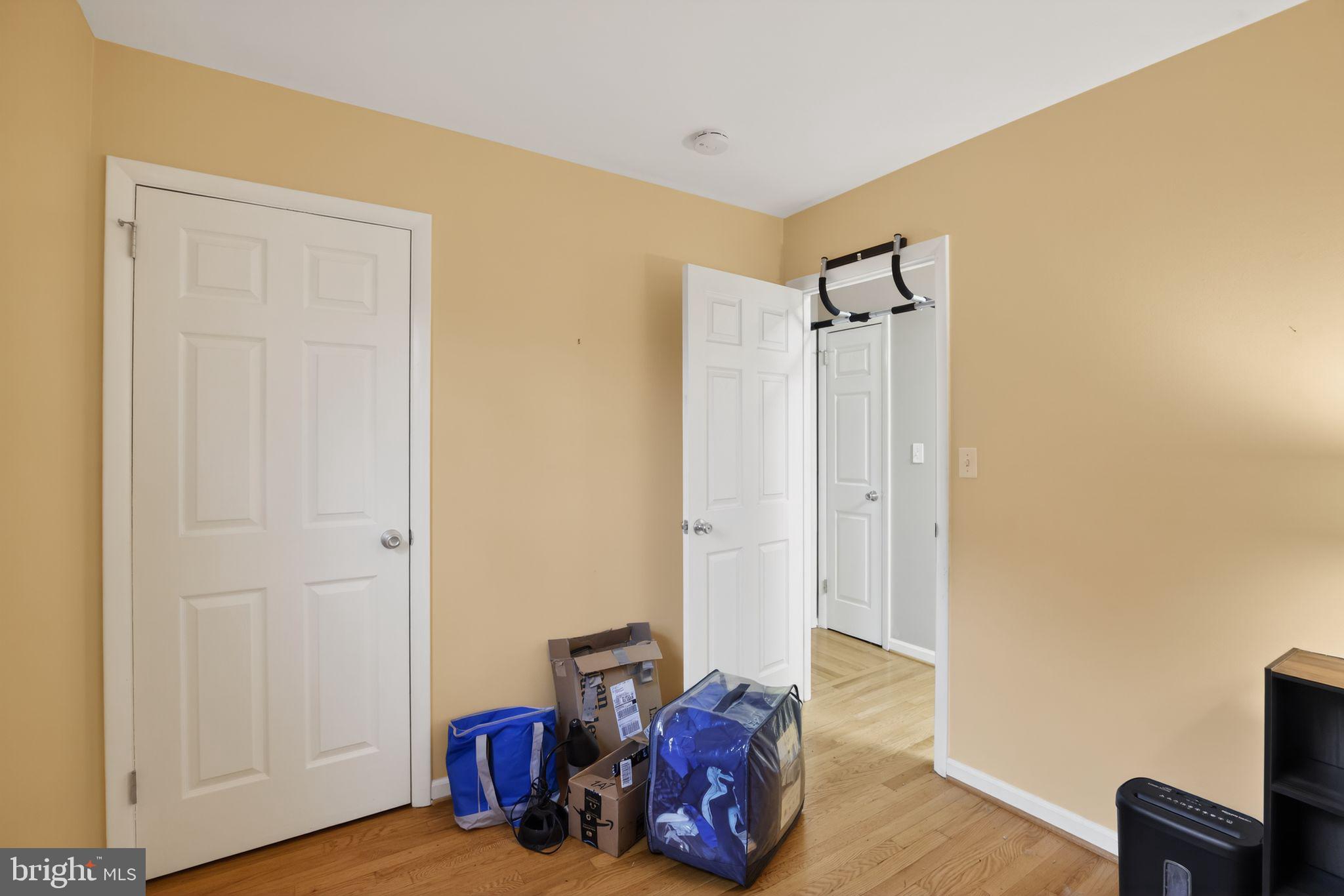 VALE HILLS - Residential