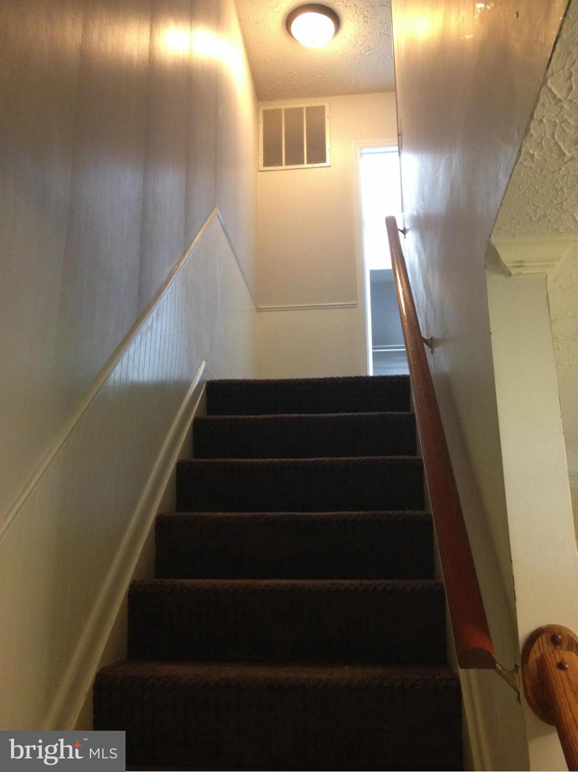 LAUREL BRANCH SUB - Residential Lease