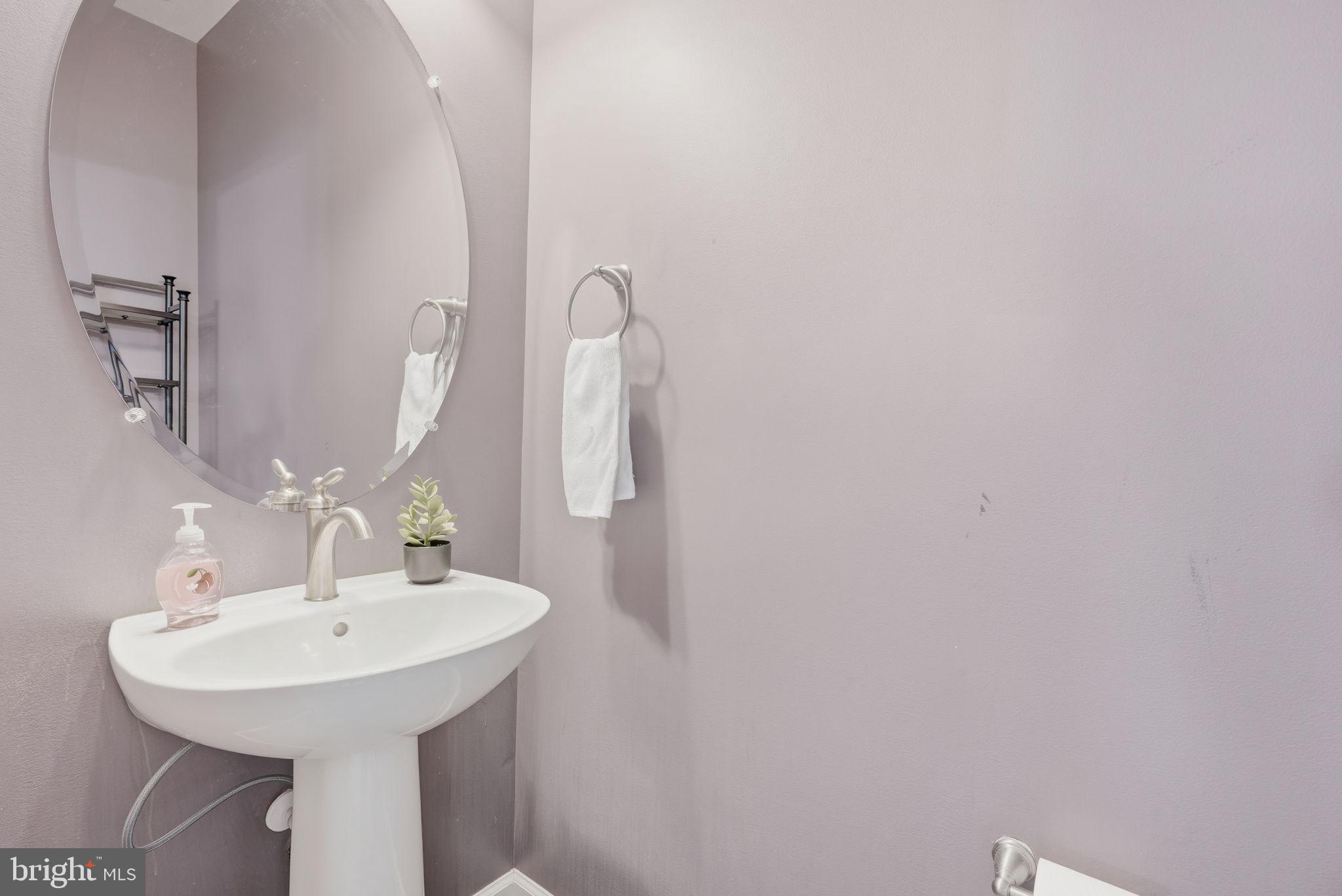 CASCADES - Residential Lease