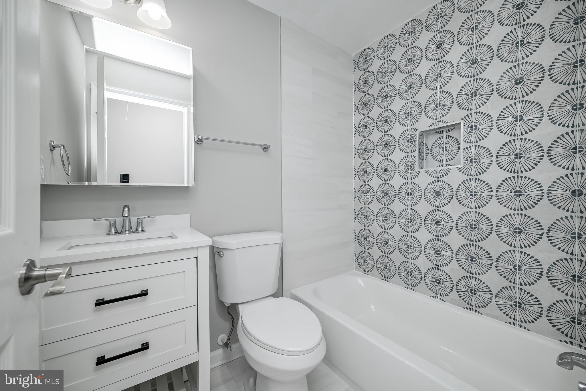 CALVERTON - Residential