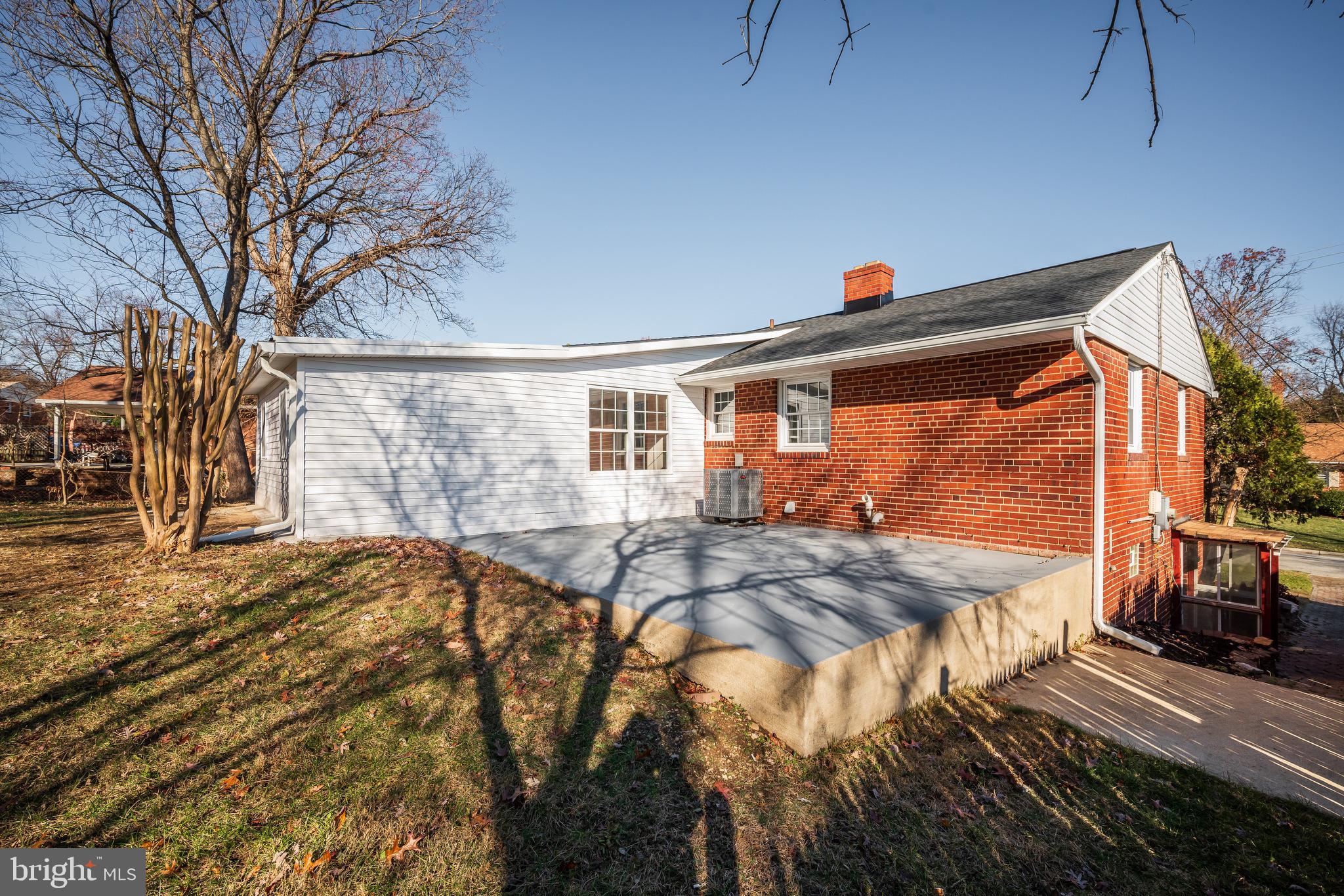 CALVERTON - Residential