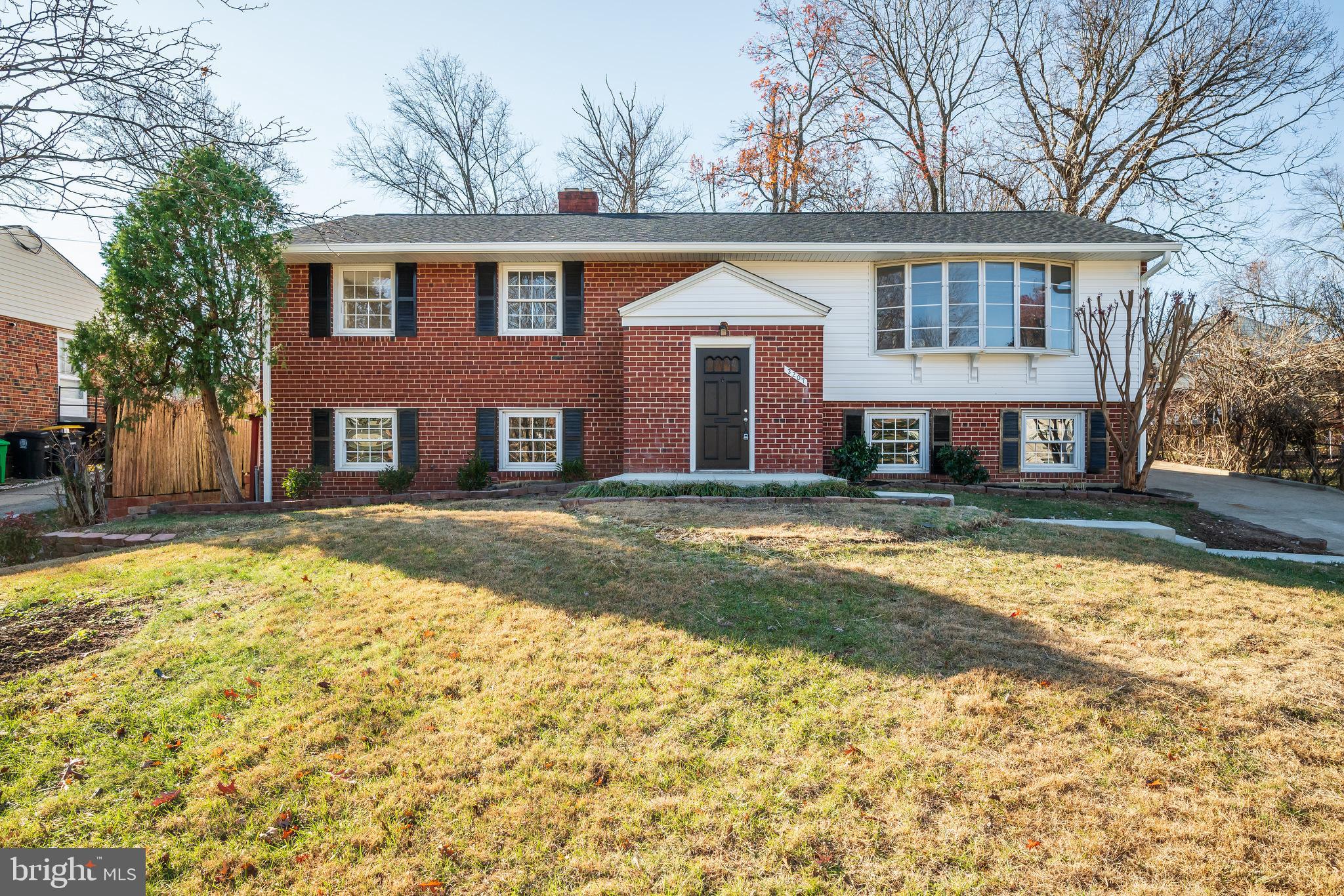 CALVERTON - Residential