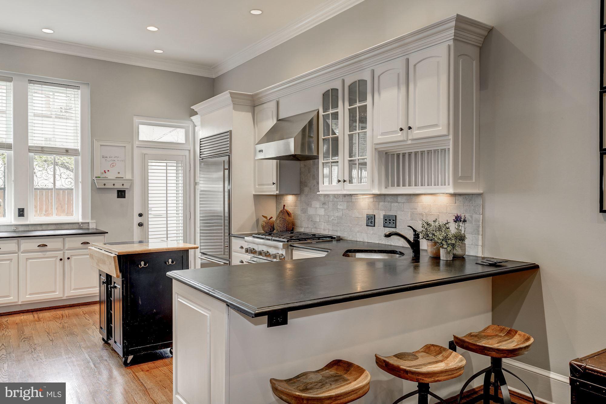 GEORGETOWN - Residential