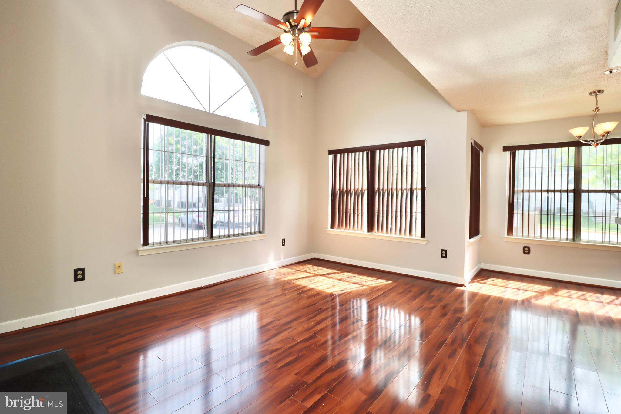 THE VISTAS - Residential