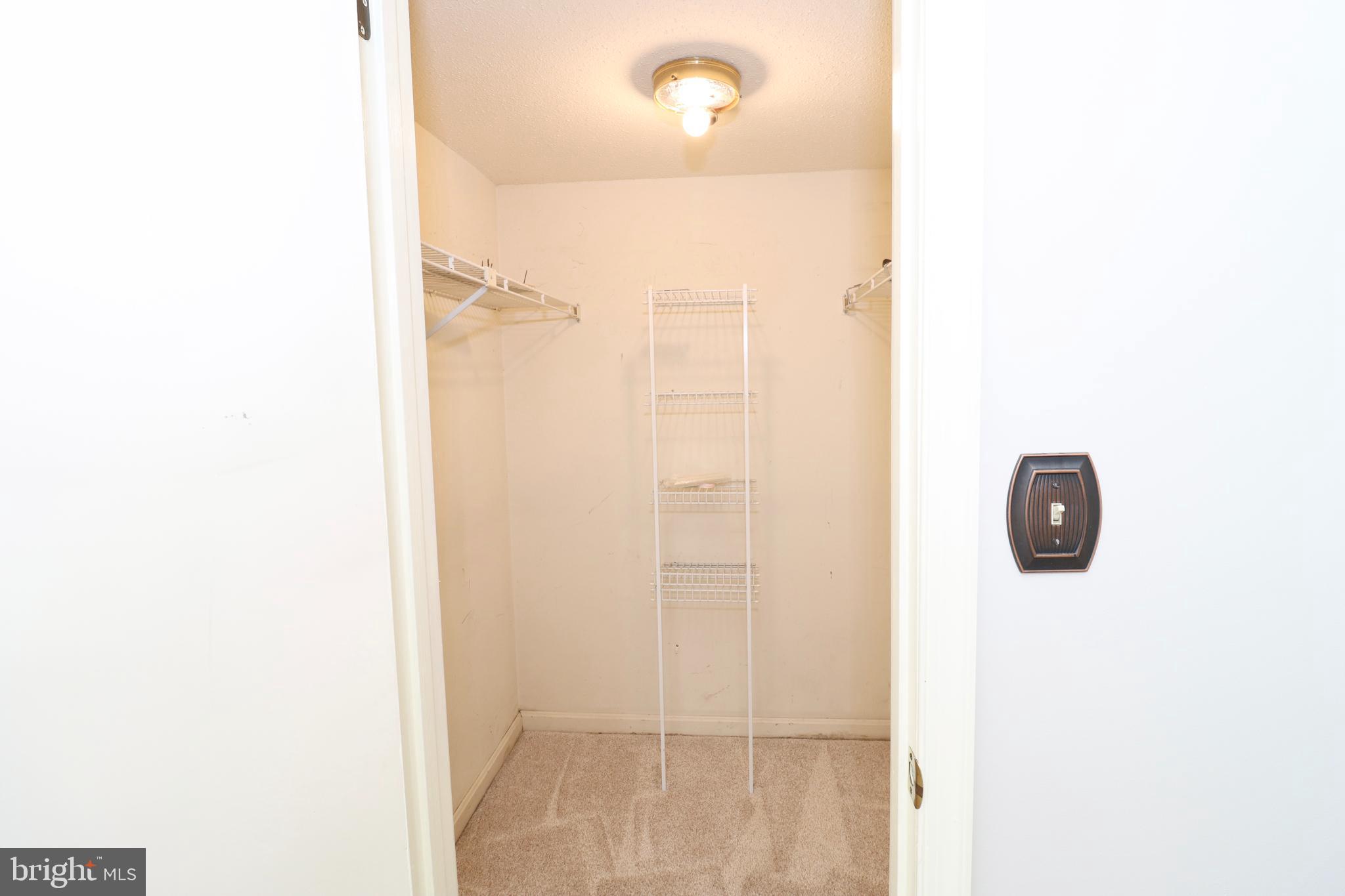 THE VISTAS - Residential