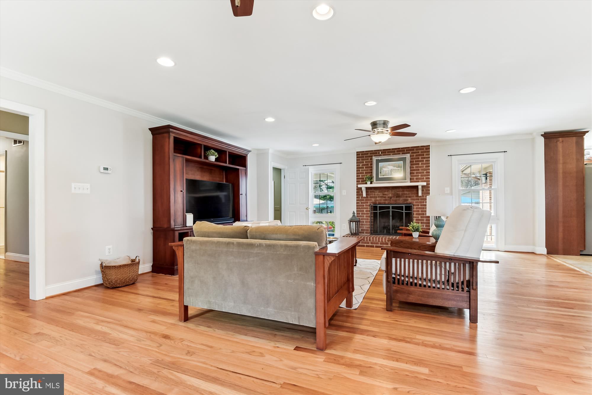 STONEWALL PARK - Residential