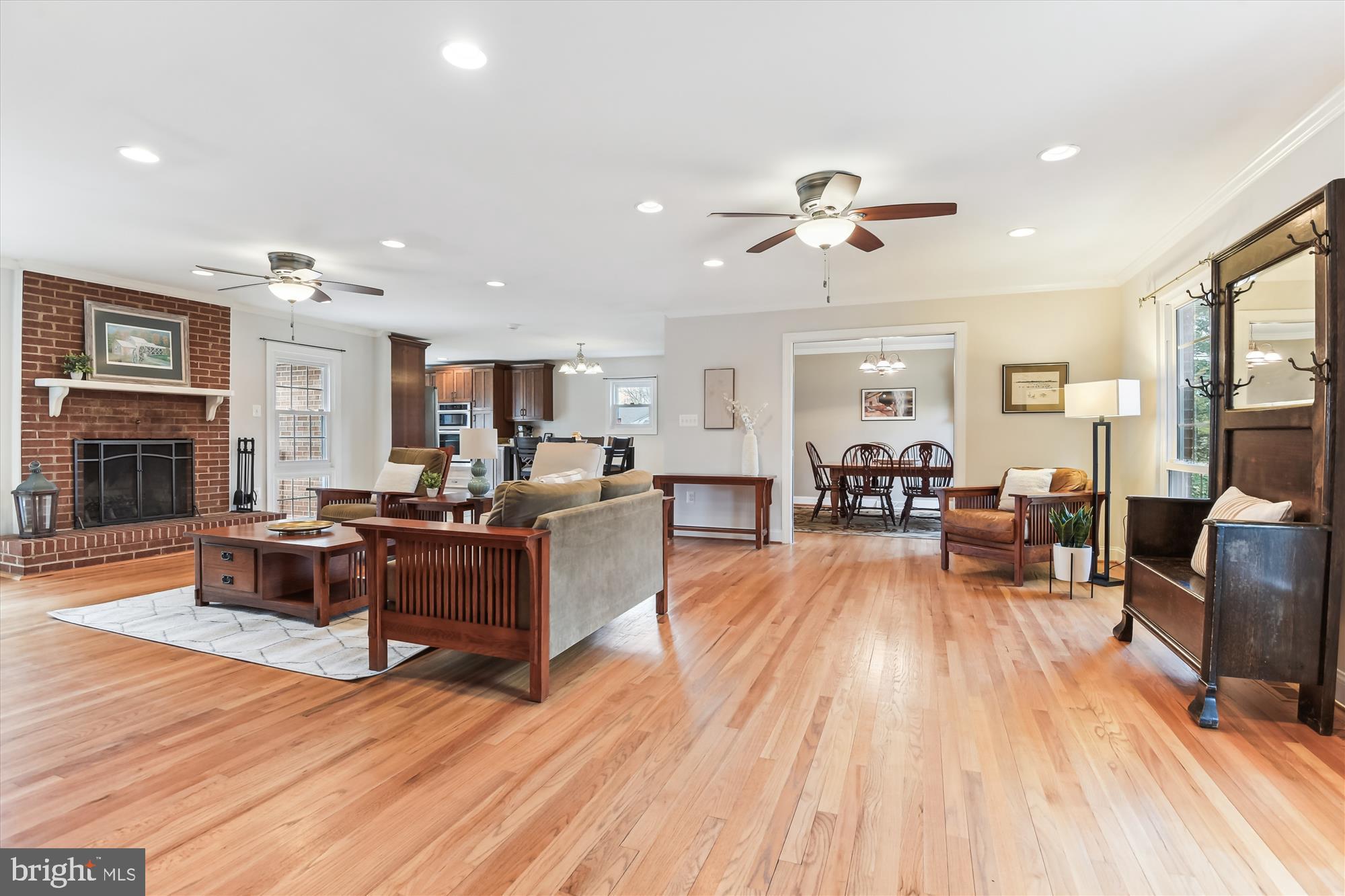 STONEWALL PARK - Residential