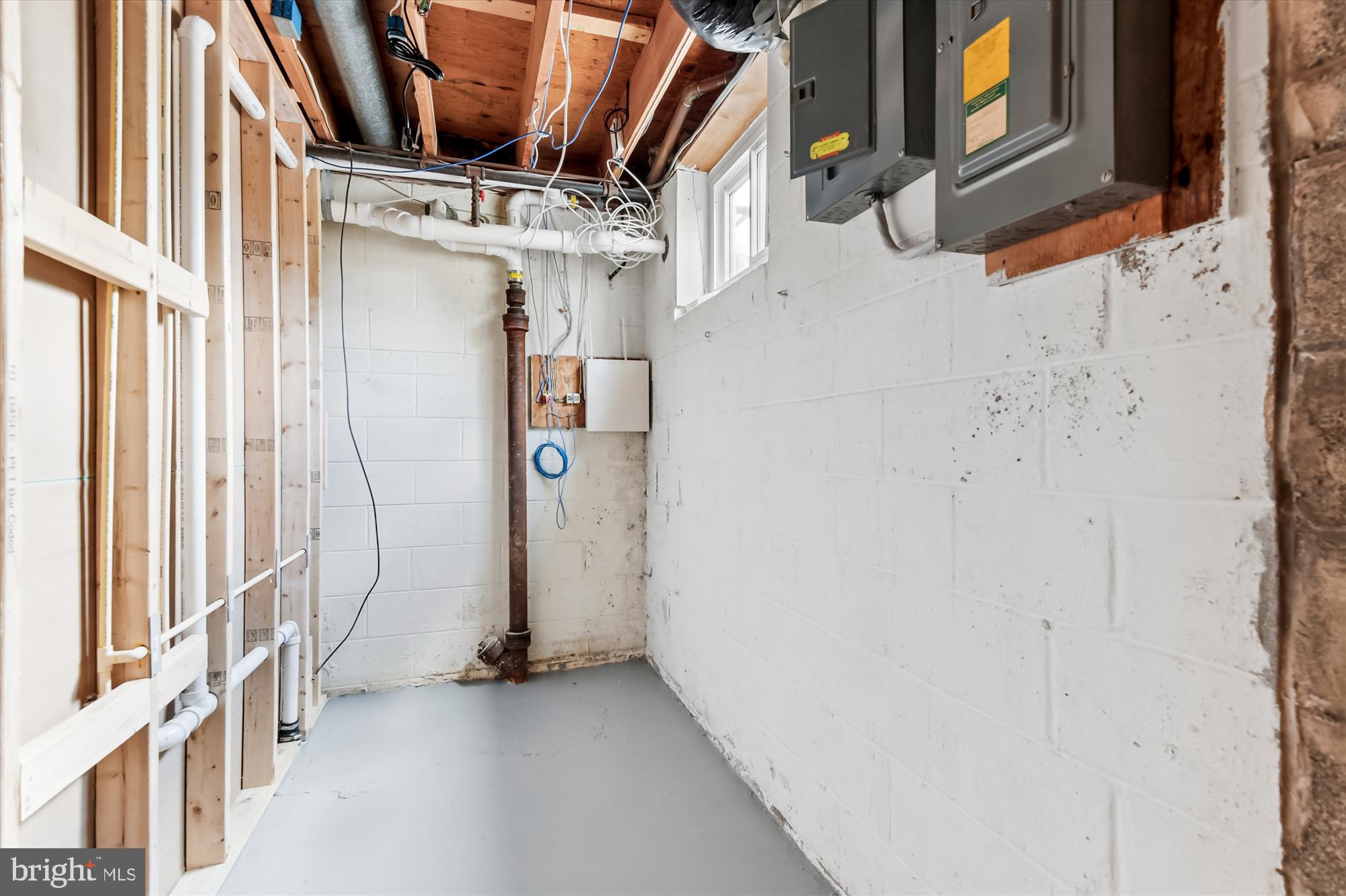 STONEWALL PARK - Residential