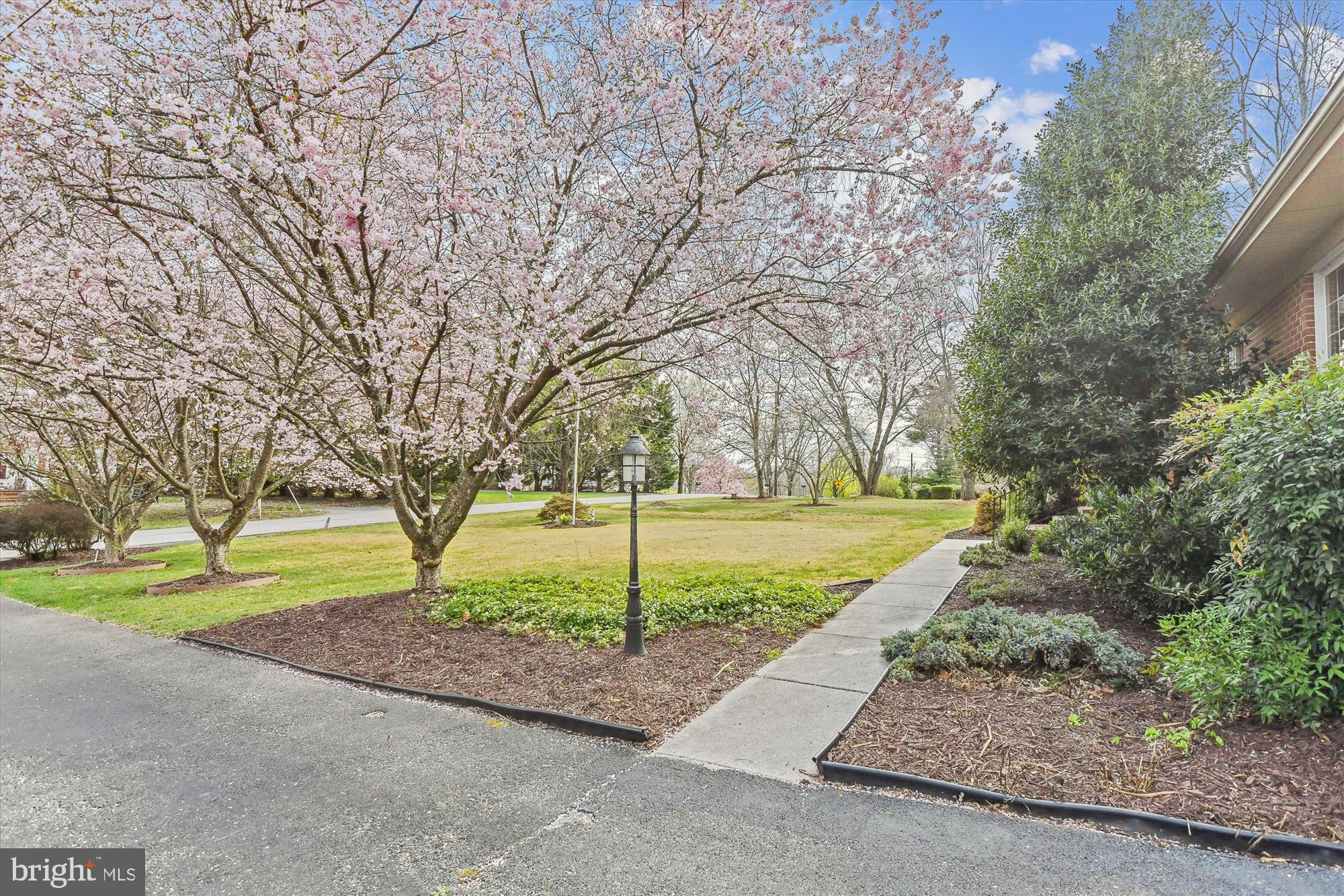 STONEWALL PARK - Residential