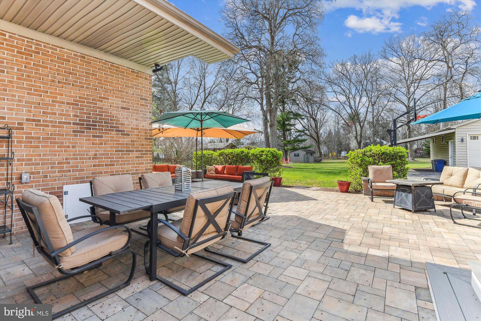 STONEWALL PARK - Residential