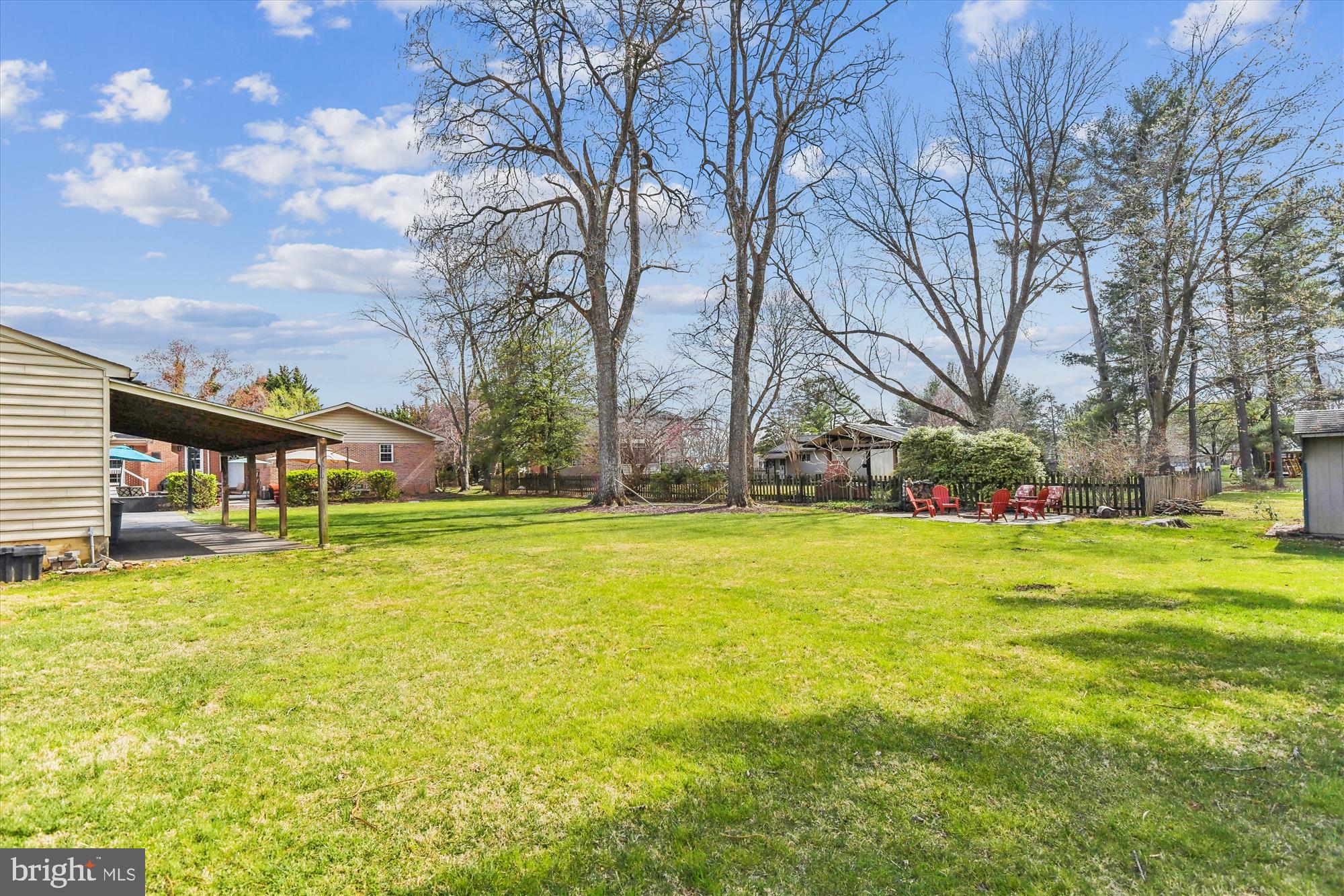 STONEWALL PARK - Residential