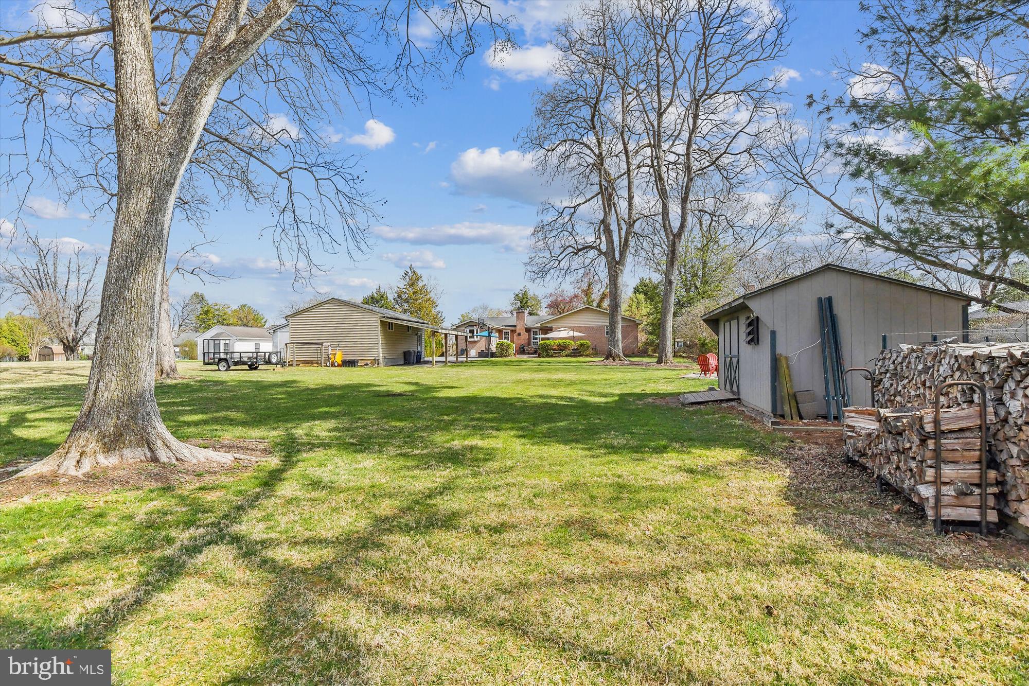 STONEWALL PARK - Residential