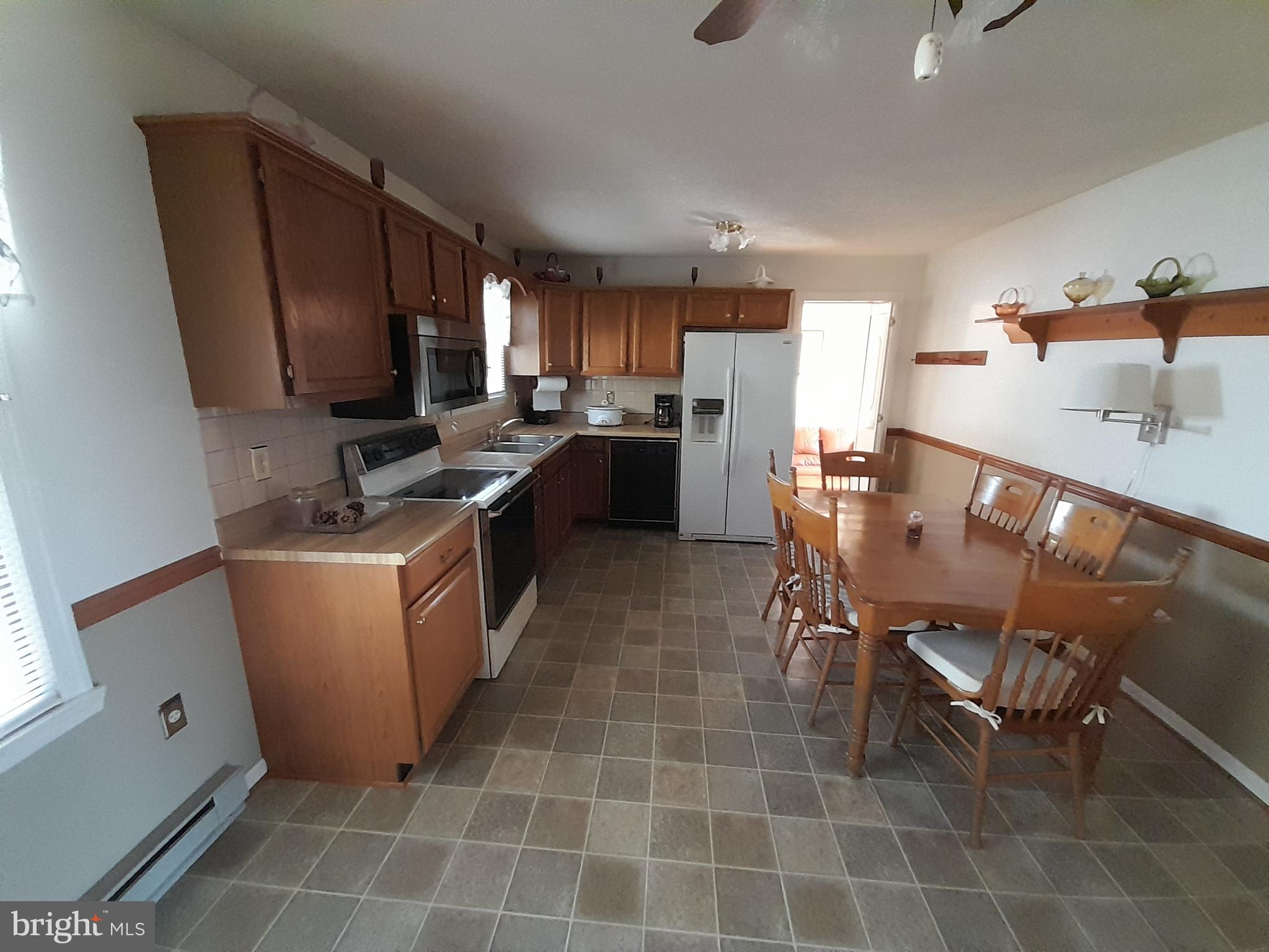 PATRICK HENRY ESTATES - Residential