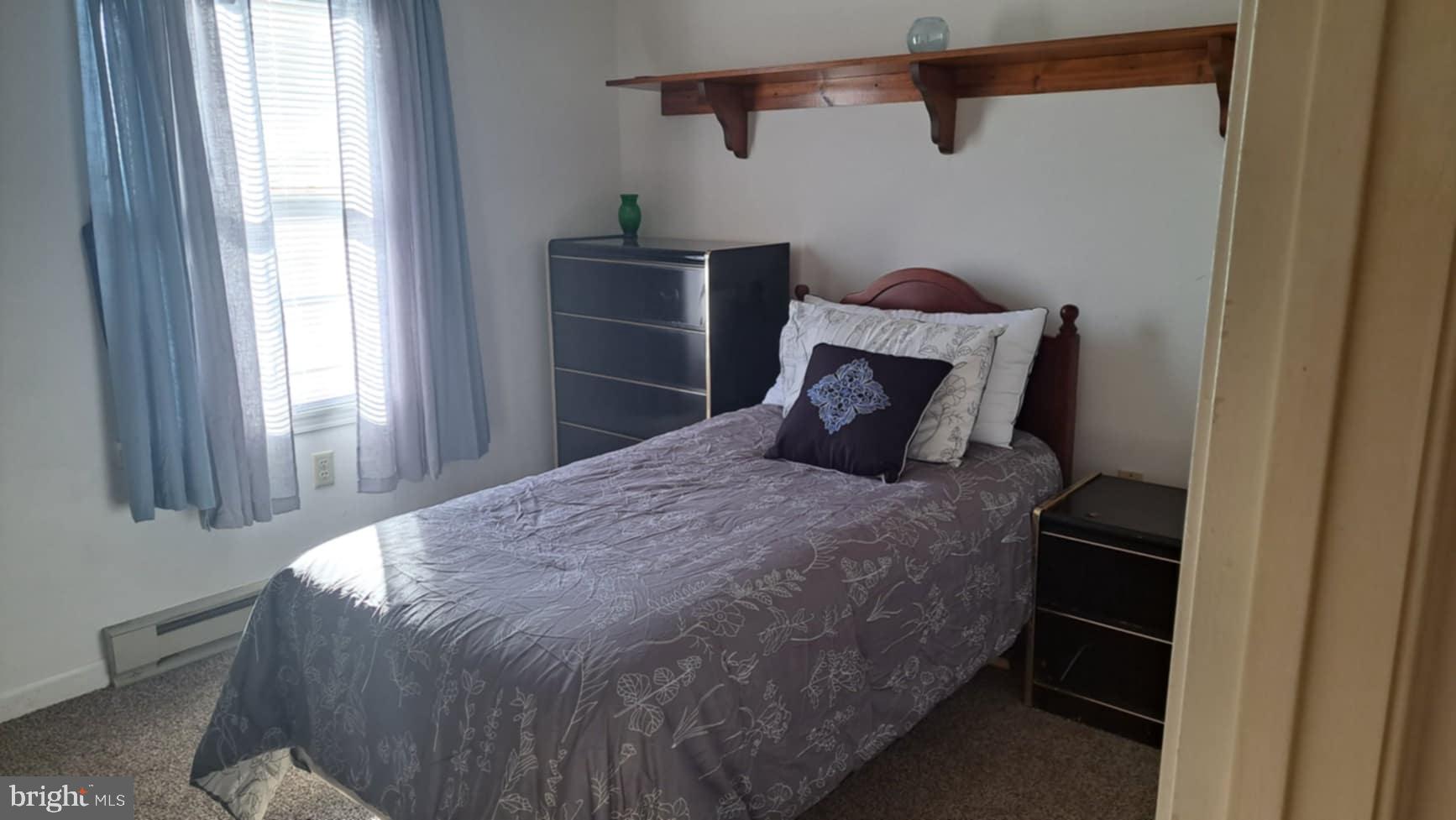 PATRICK HENRY ESTATES - Residential