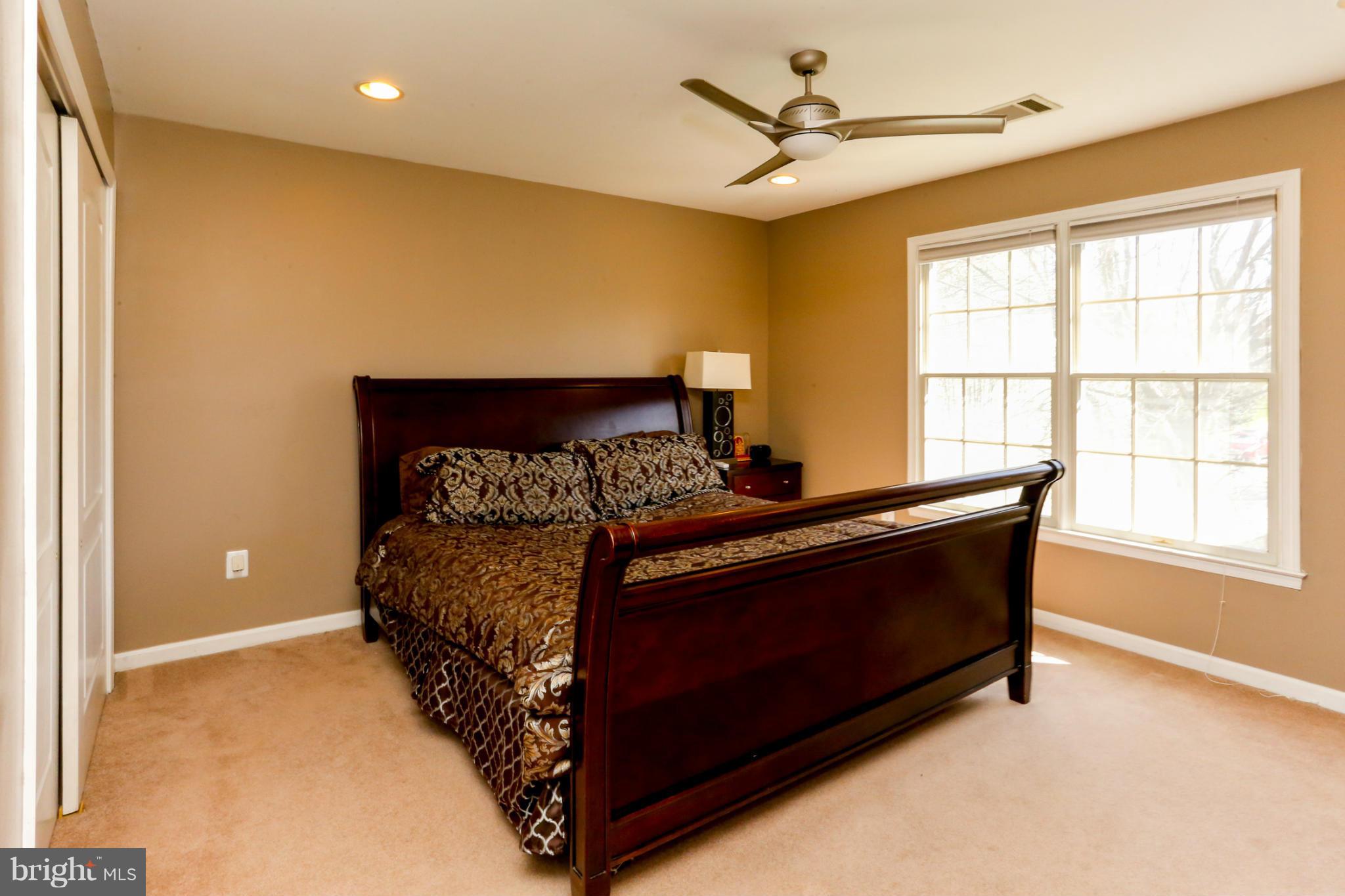 RIDGEGATE WOODS - Residential