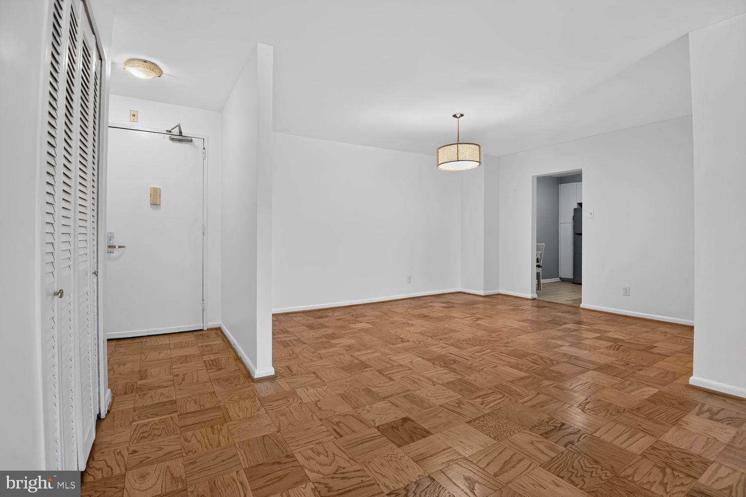 5101 RIVER ROAD 703