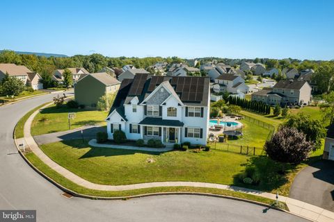 1889 CREEK VIEW DRIVE PALMYRA PA 17078