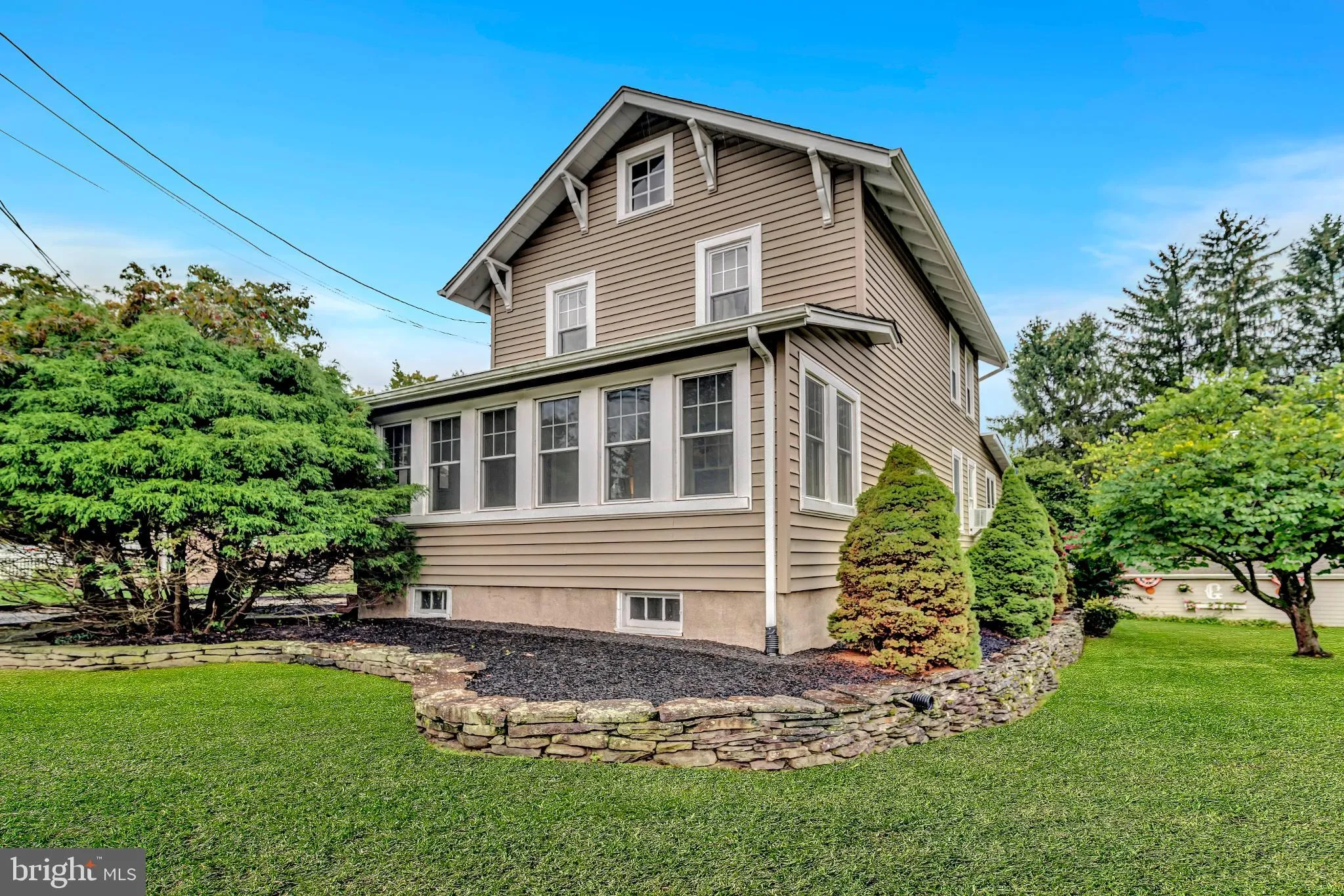 Lawrence Twp, New Jersey 08648, United States, 3 Bedrooms Bedrooms, ,2 BathroomsBathrooms,Residential,Active,236225