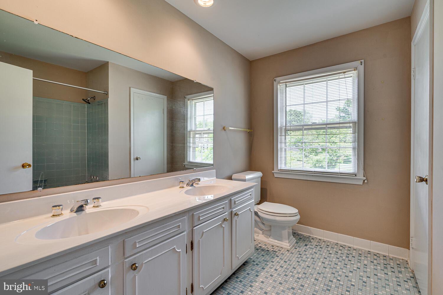 FLOWER VALLEY - Residential