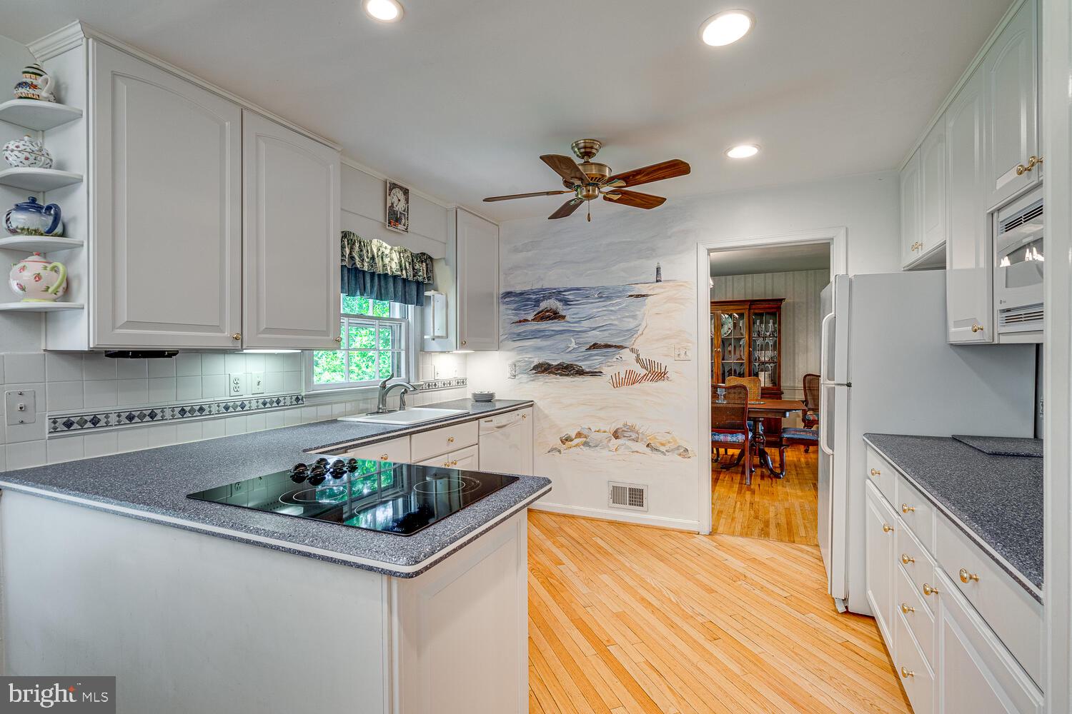 FLOWER VALLEY - Residential