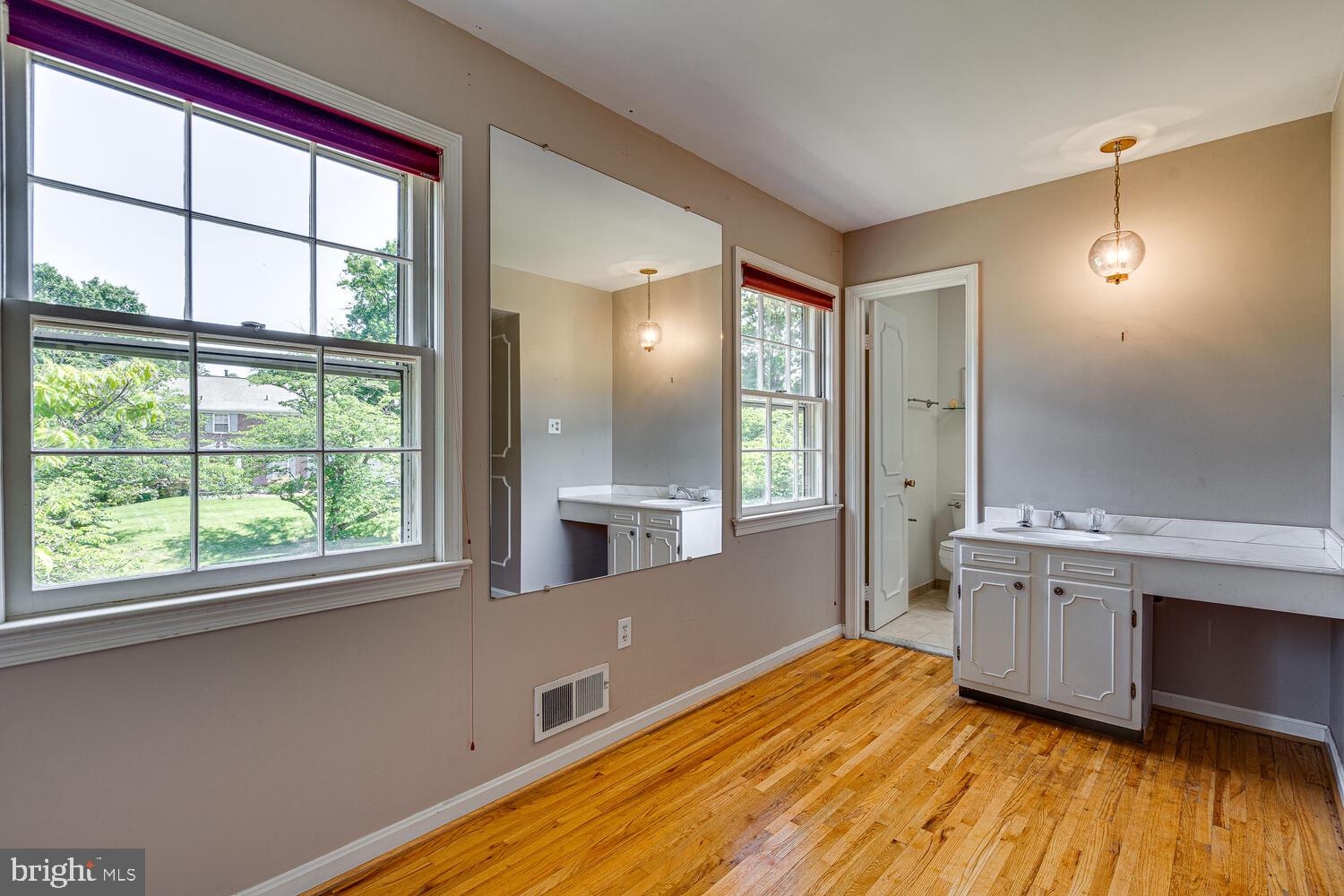 FLOWER VALLEY - Residential