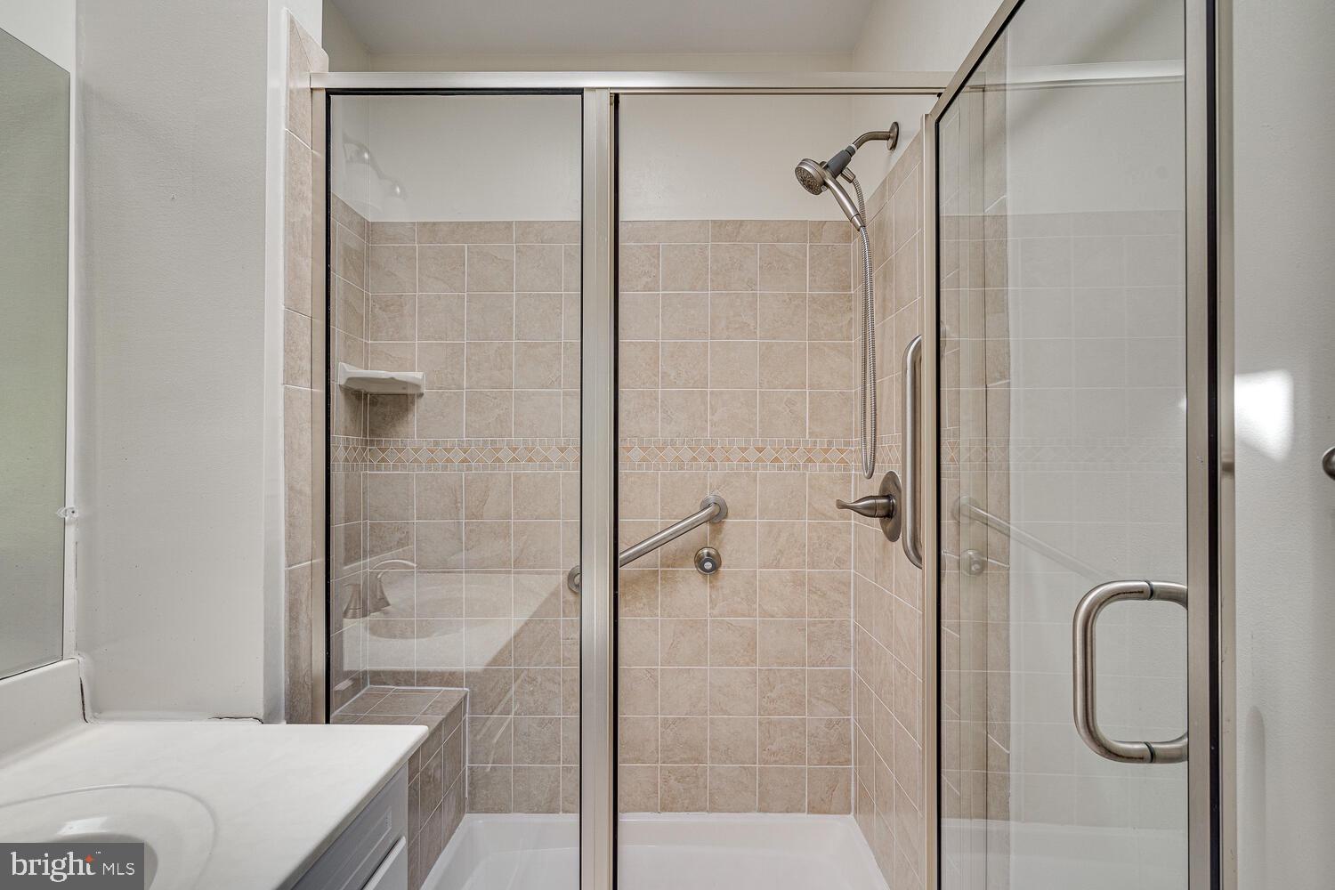 FLOWER VALLEY - Residential