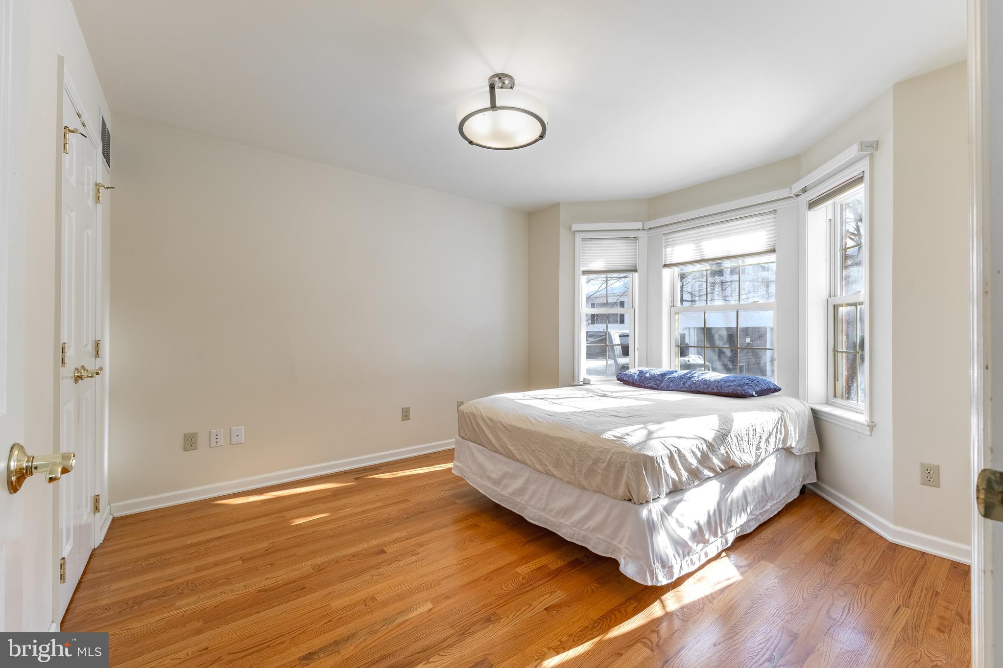 RIDGEFIELD TERRACE - Residential