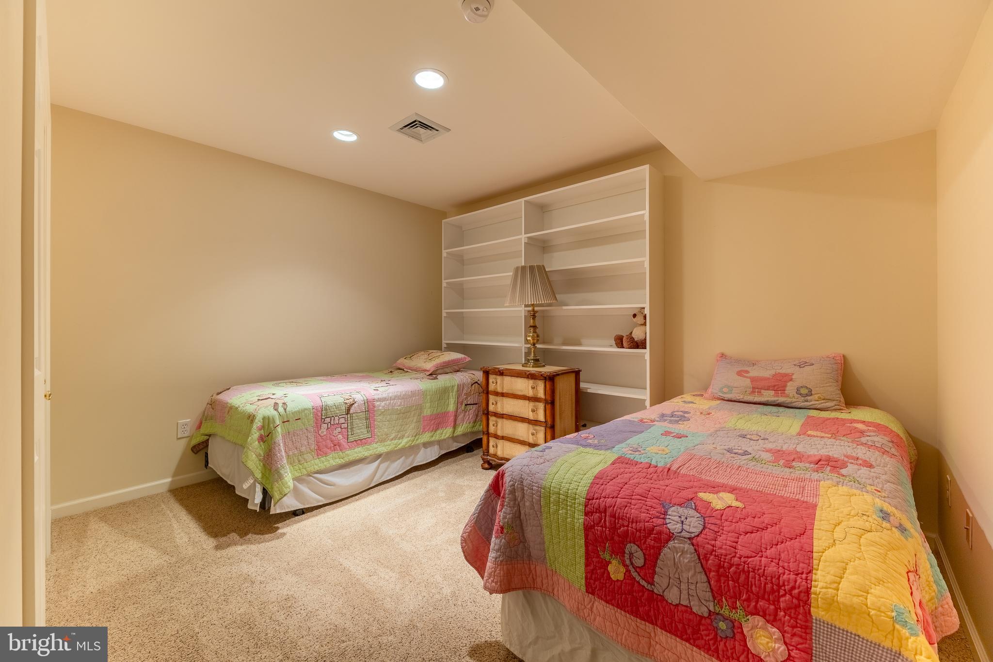 RIDGEFIELD TERRACE - Residential