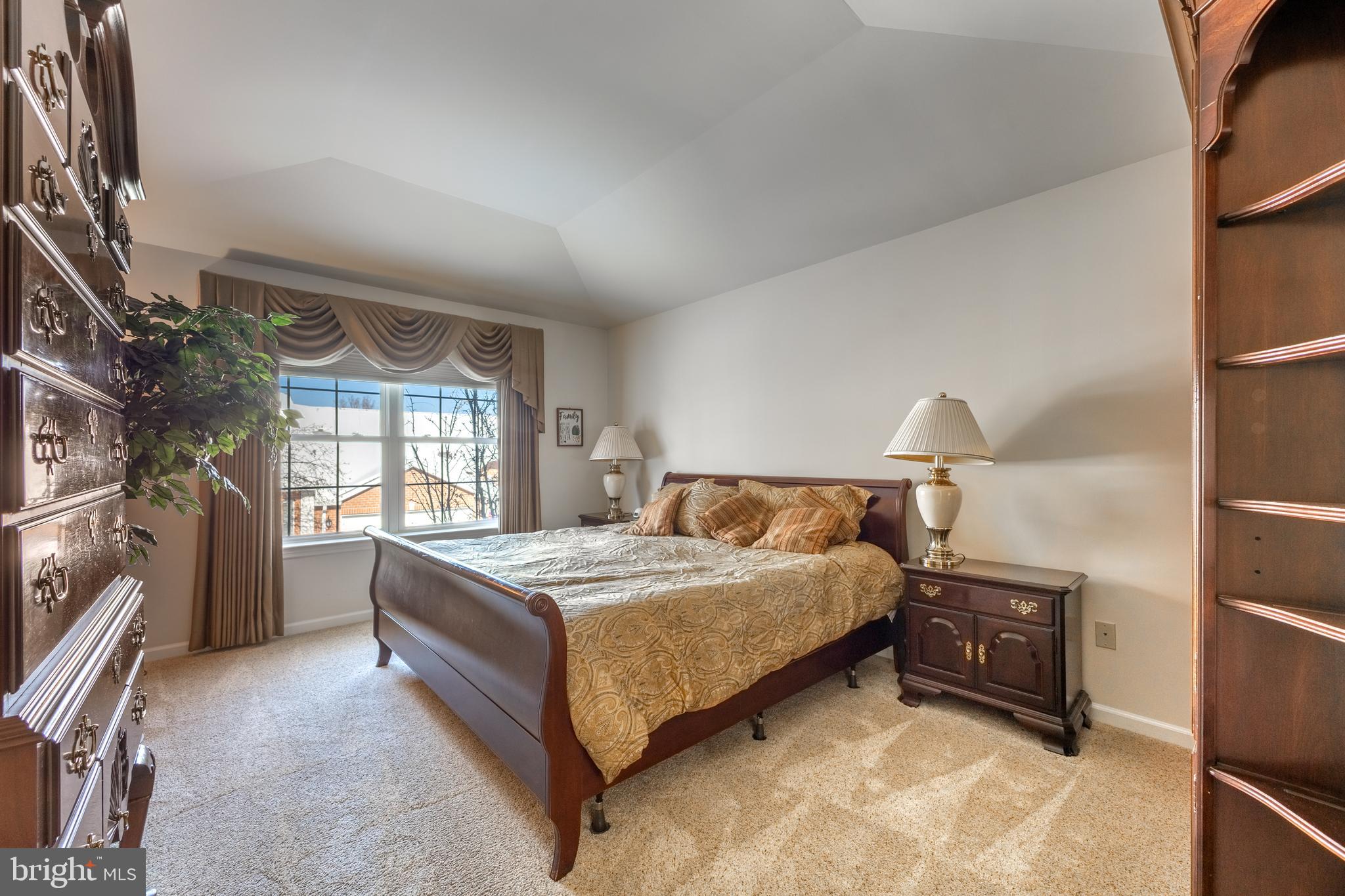 RIDGEFIELD TERRACE - Residential