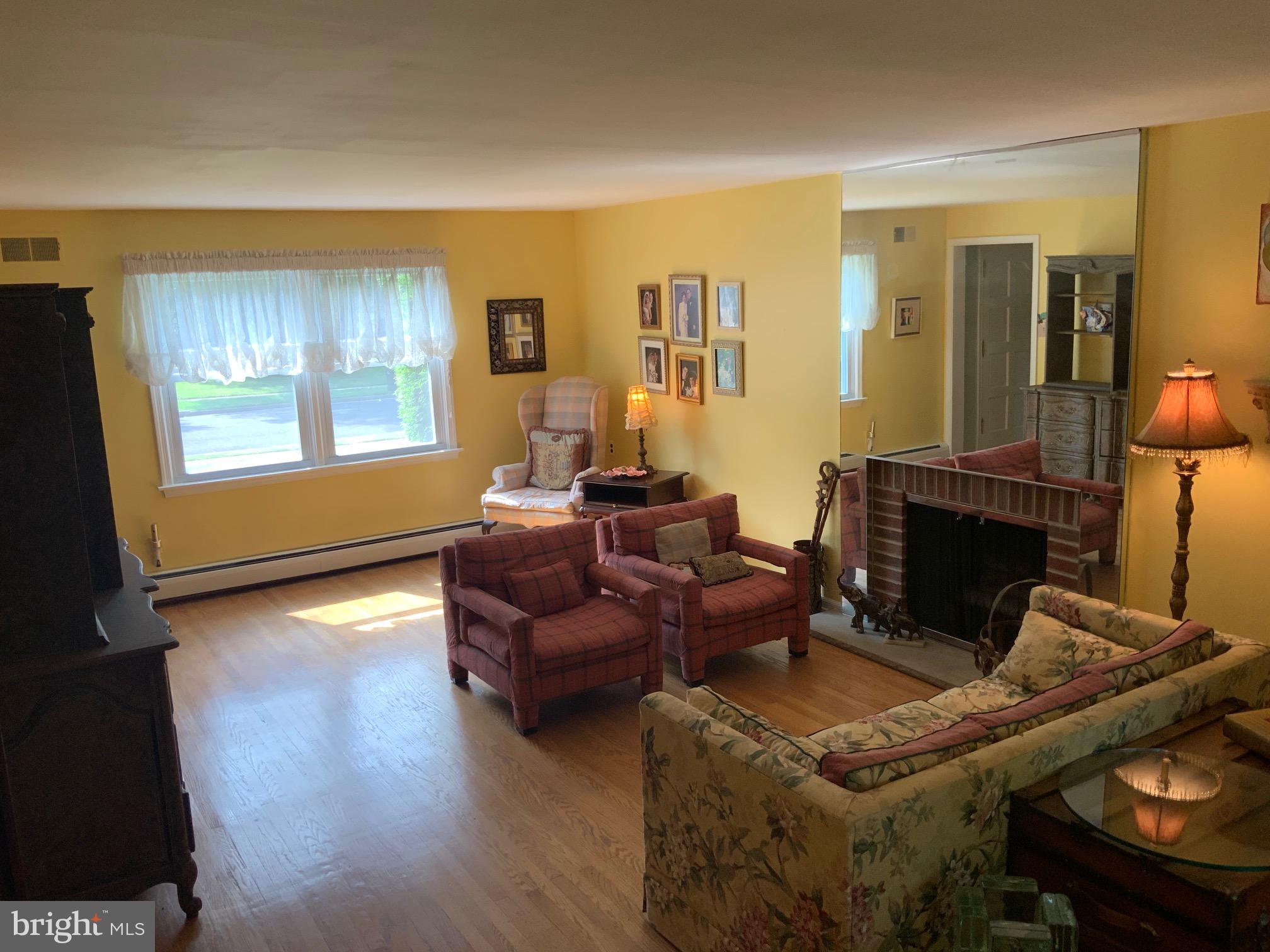 JUSTA FARMS - Residential