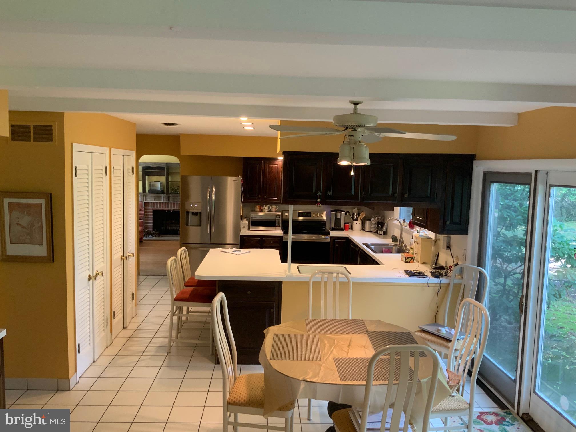 JUSTA FARMS - Residential