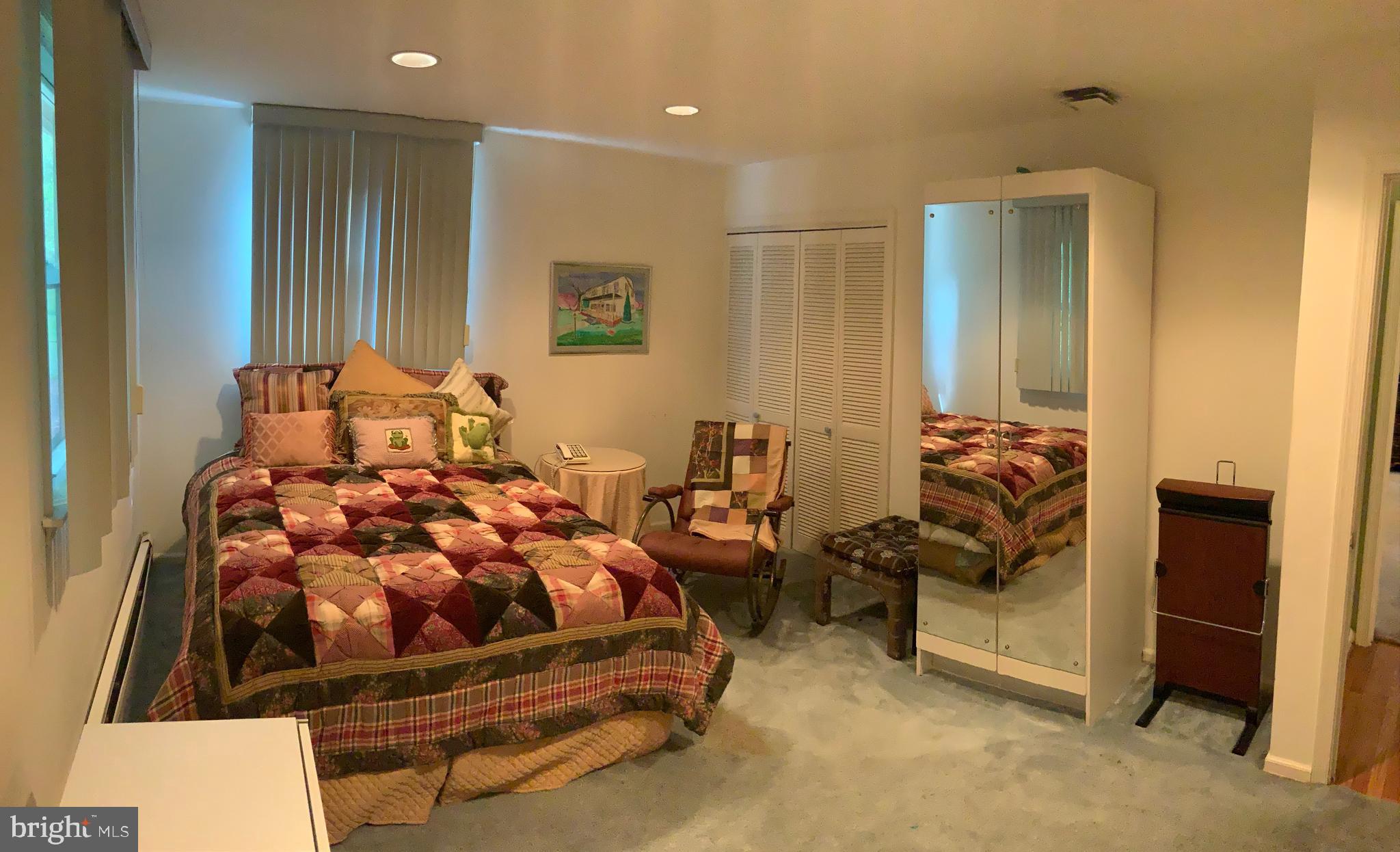 JUSTA FARMS - Residential