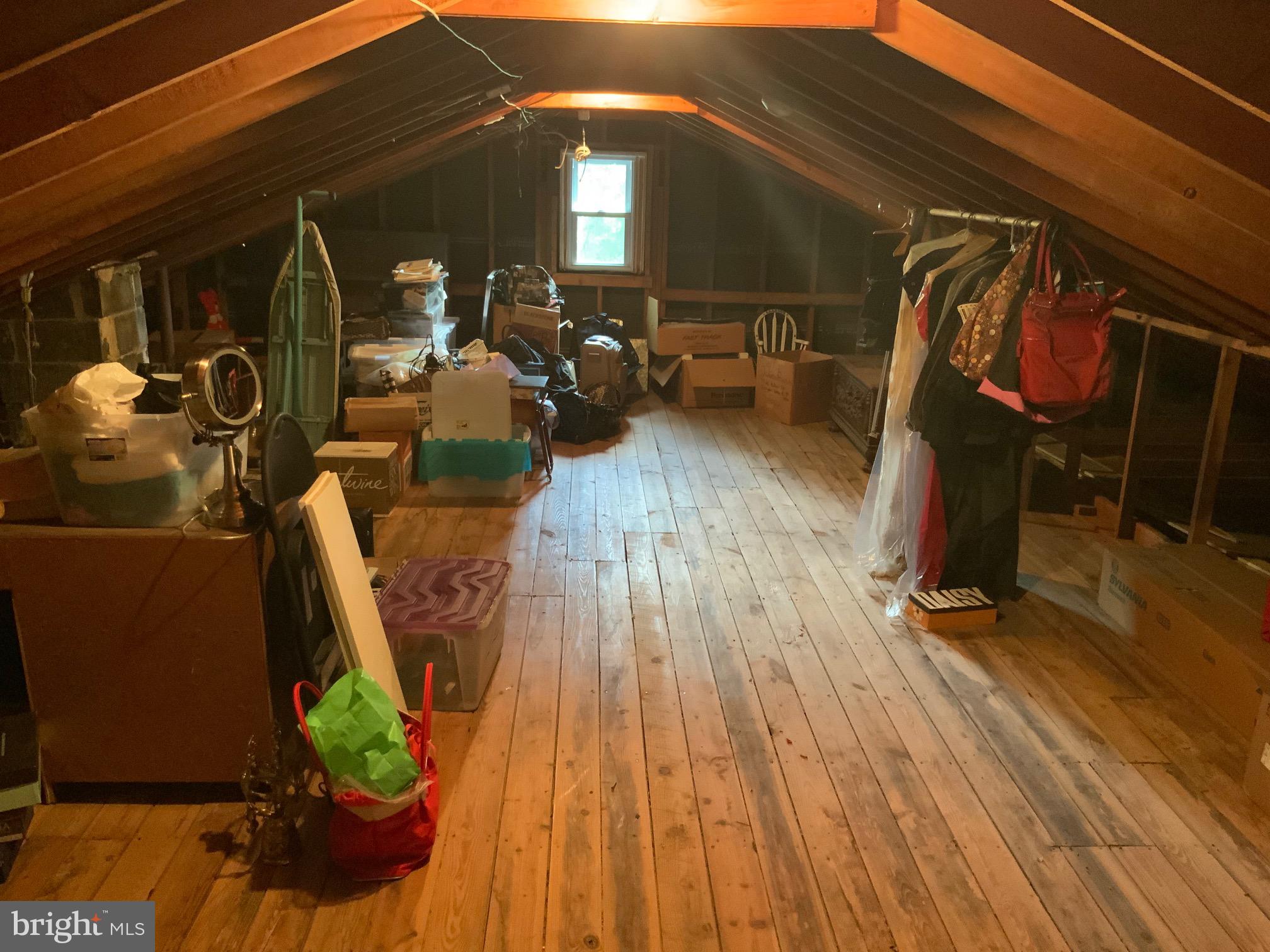 JUSTA FARMS - Residential