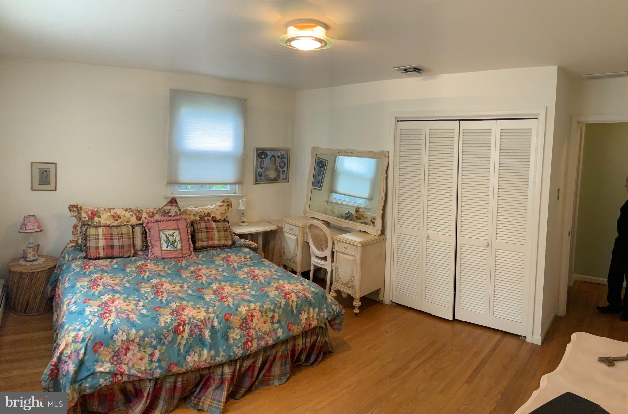 JUSTA FARMS - Residential