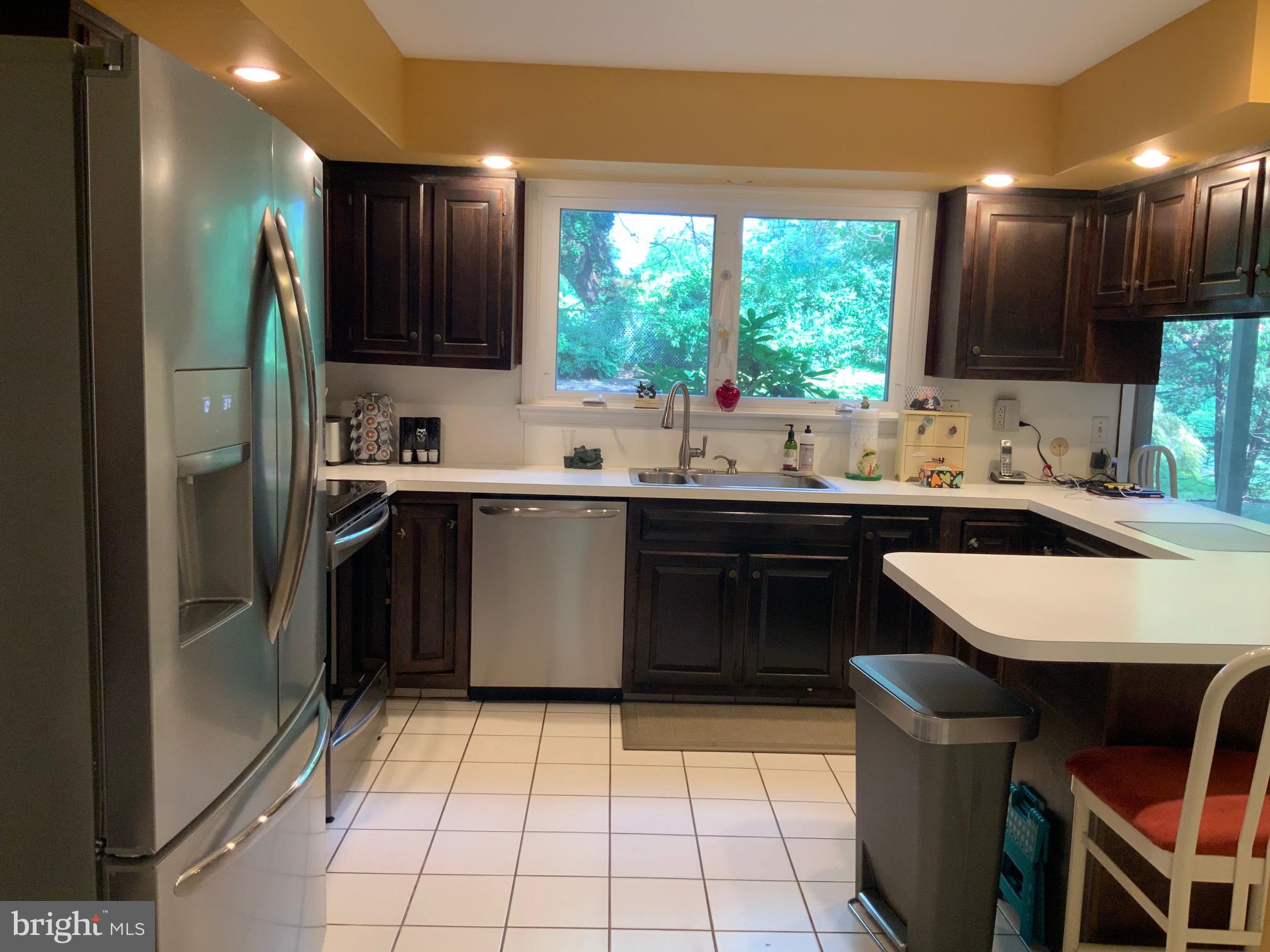 JUSTA FARMS - Residential