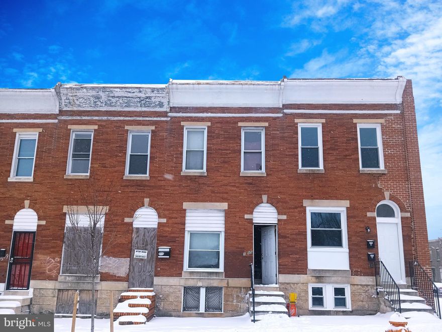 ONLINE AUCTION: Bidding begins 3/25/25 @ 10:00 AM. Bidding ends 3/27/25 @ 11:30 AM. List Price is Suggested Opening Bid. 2 Story Townhouse located in the Clifton Park, Clifton Park Golf Course, Belair Edison Crossing Shopping Mall, Northeast Market, & John Hopkins Hospital. Occupancy status is unknown. Easy Access to Major Traffic Artery Belair Road. Deposit: $5,000.