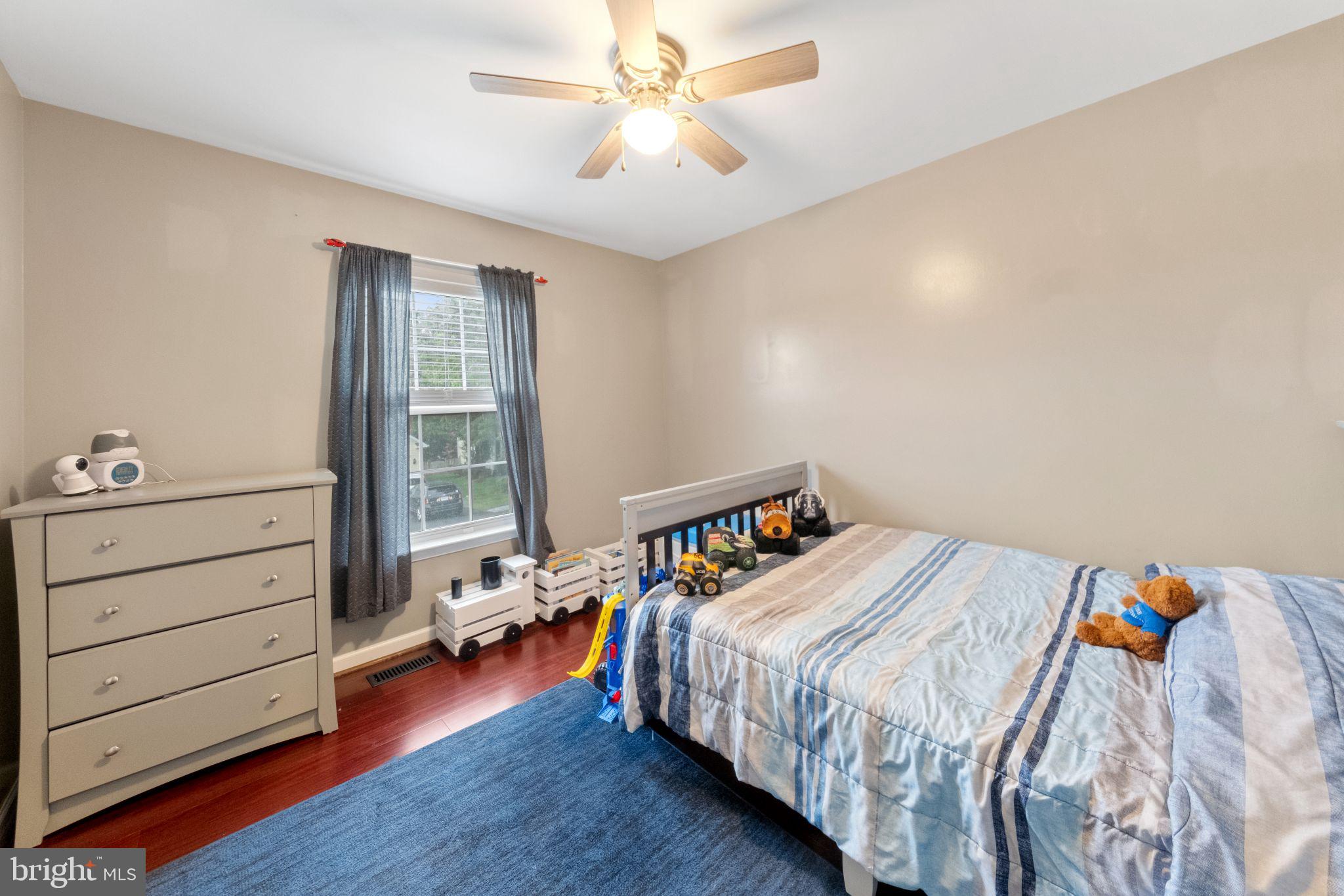 LAUREL RIDGE - Residential