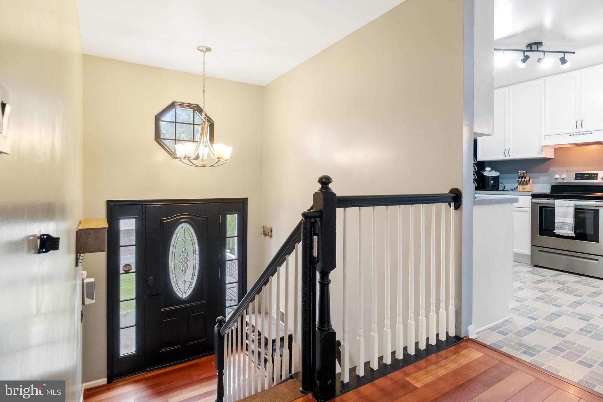 LAUREL RIDGE - Residential