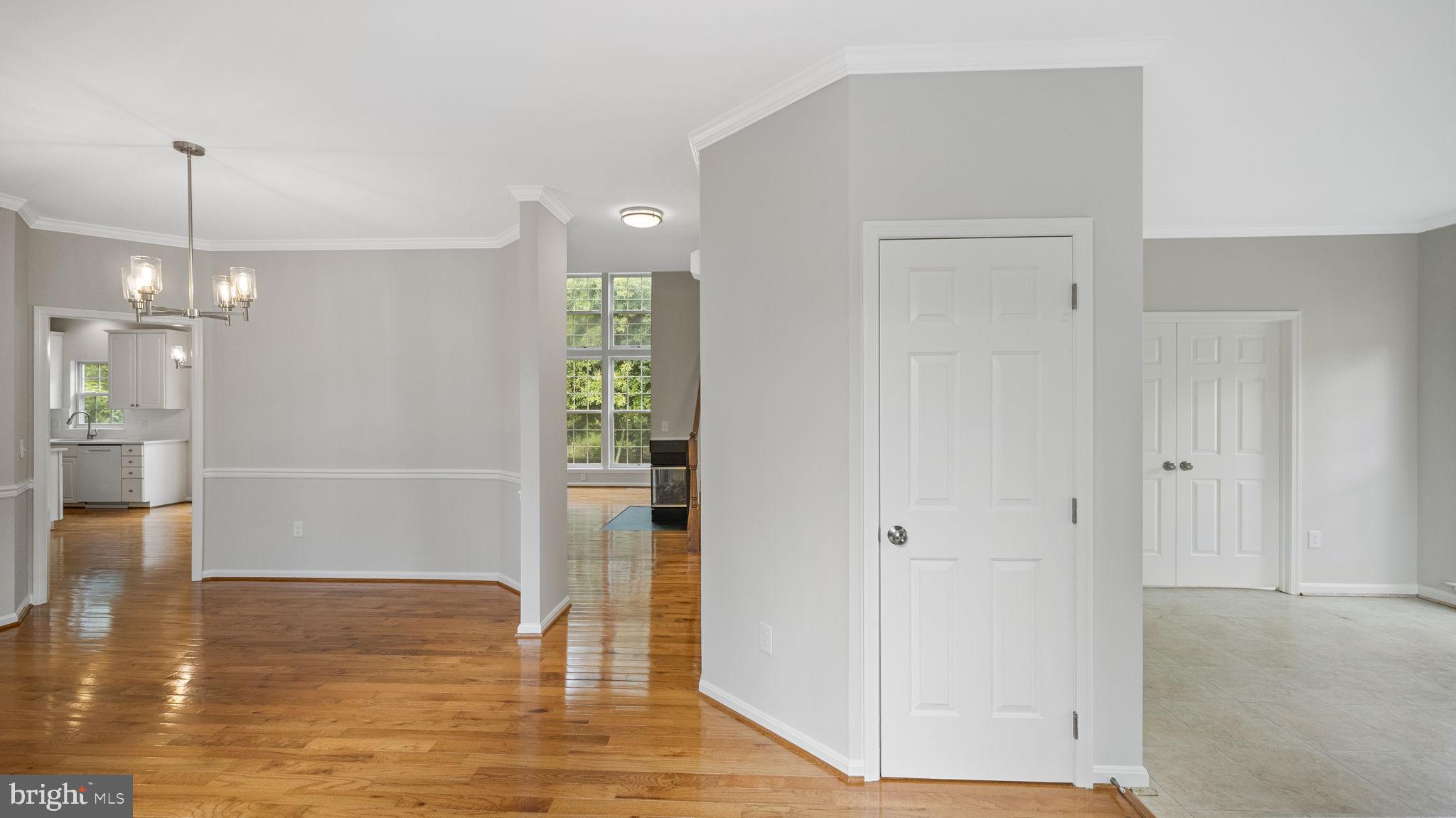 SENECA CROSSING - Residential