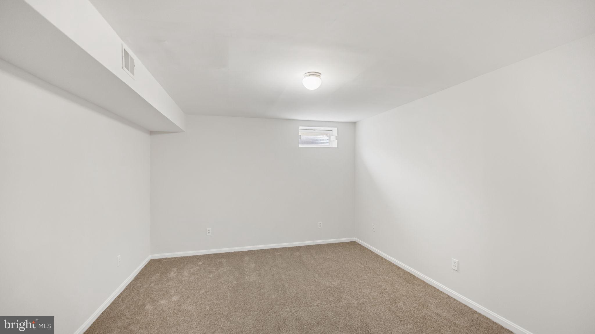 SENECA CROSSING - Residential