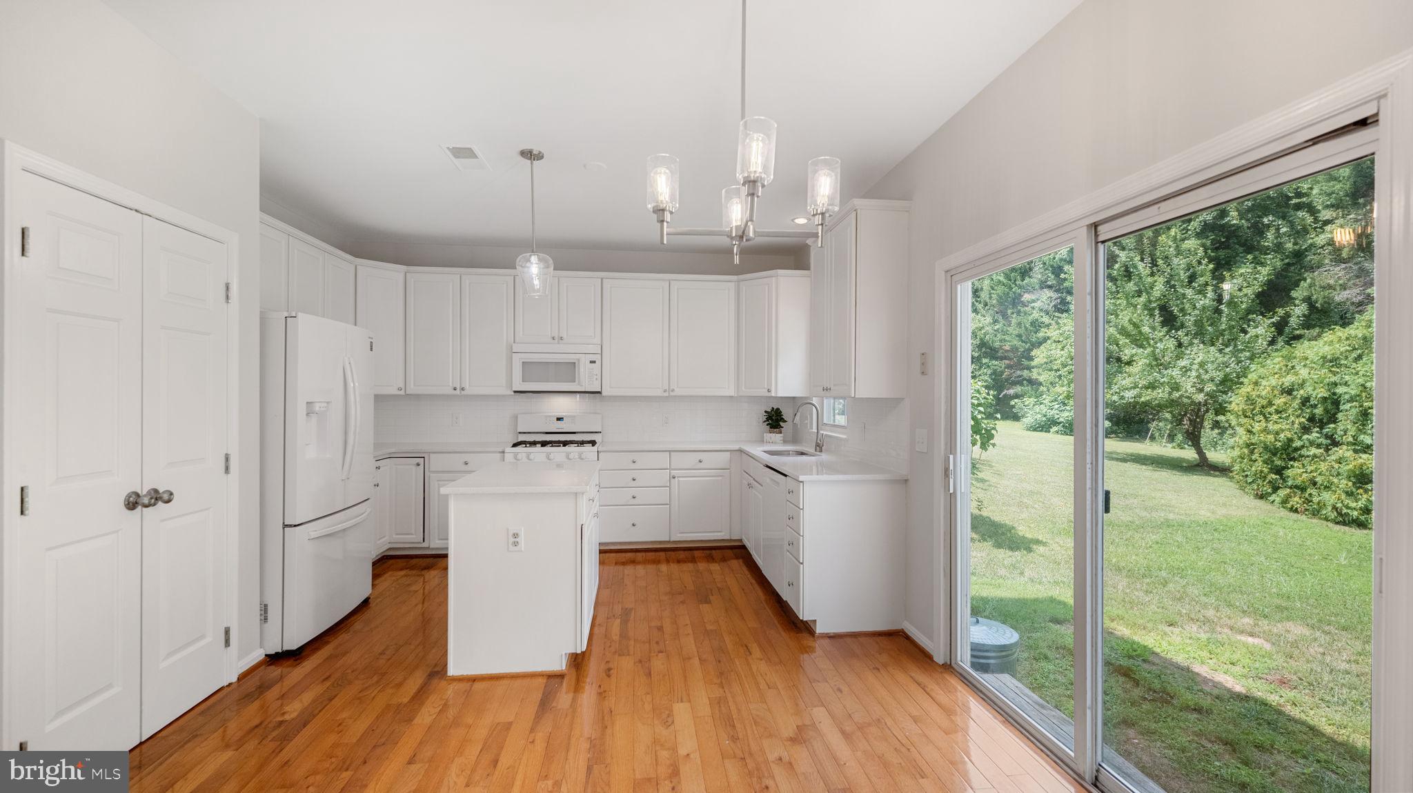 SENECA CROSSING - Residential