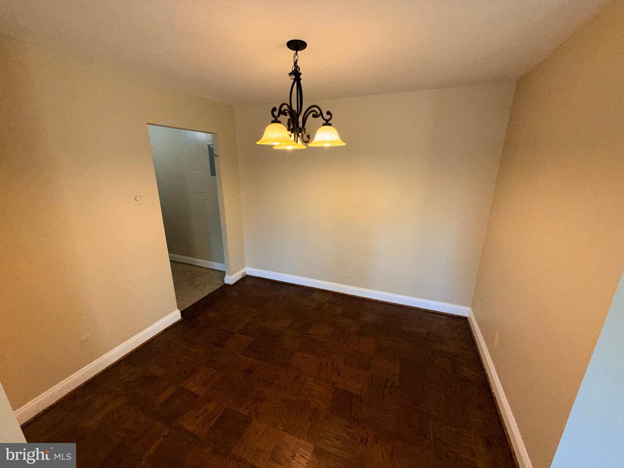 SILVER SPRING - Residential Lease