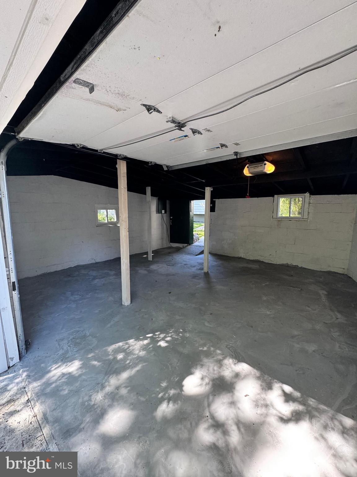 814 SOMERSET STREET