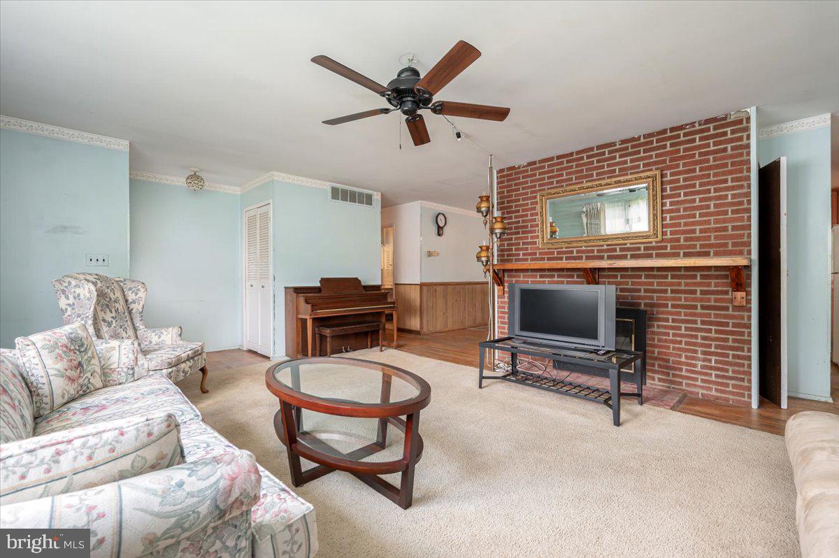 MARYLAND CITY - Residential