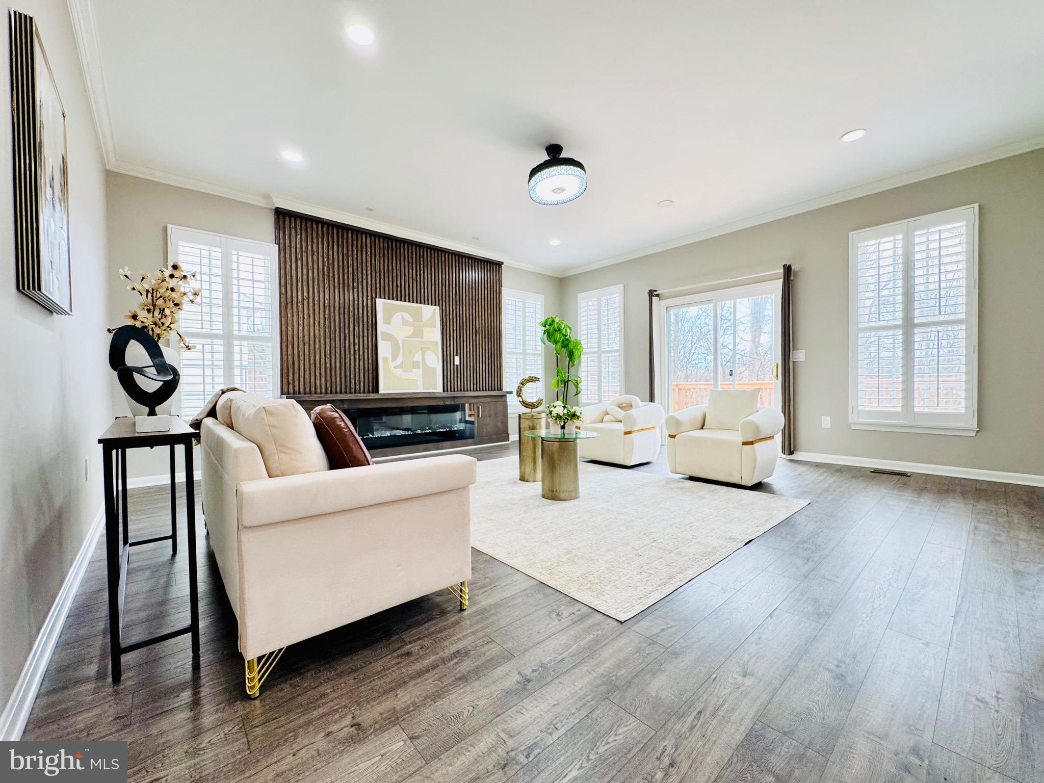 HAMPSTEAD LANDING - Residential