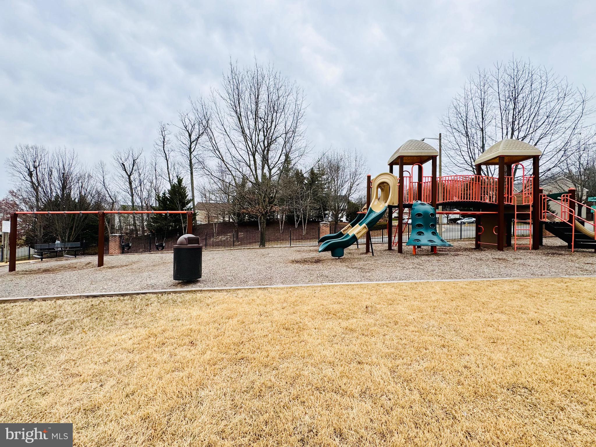 HAMPSTEAD LANDING - Residential