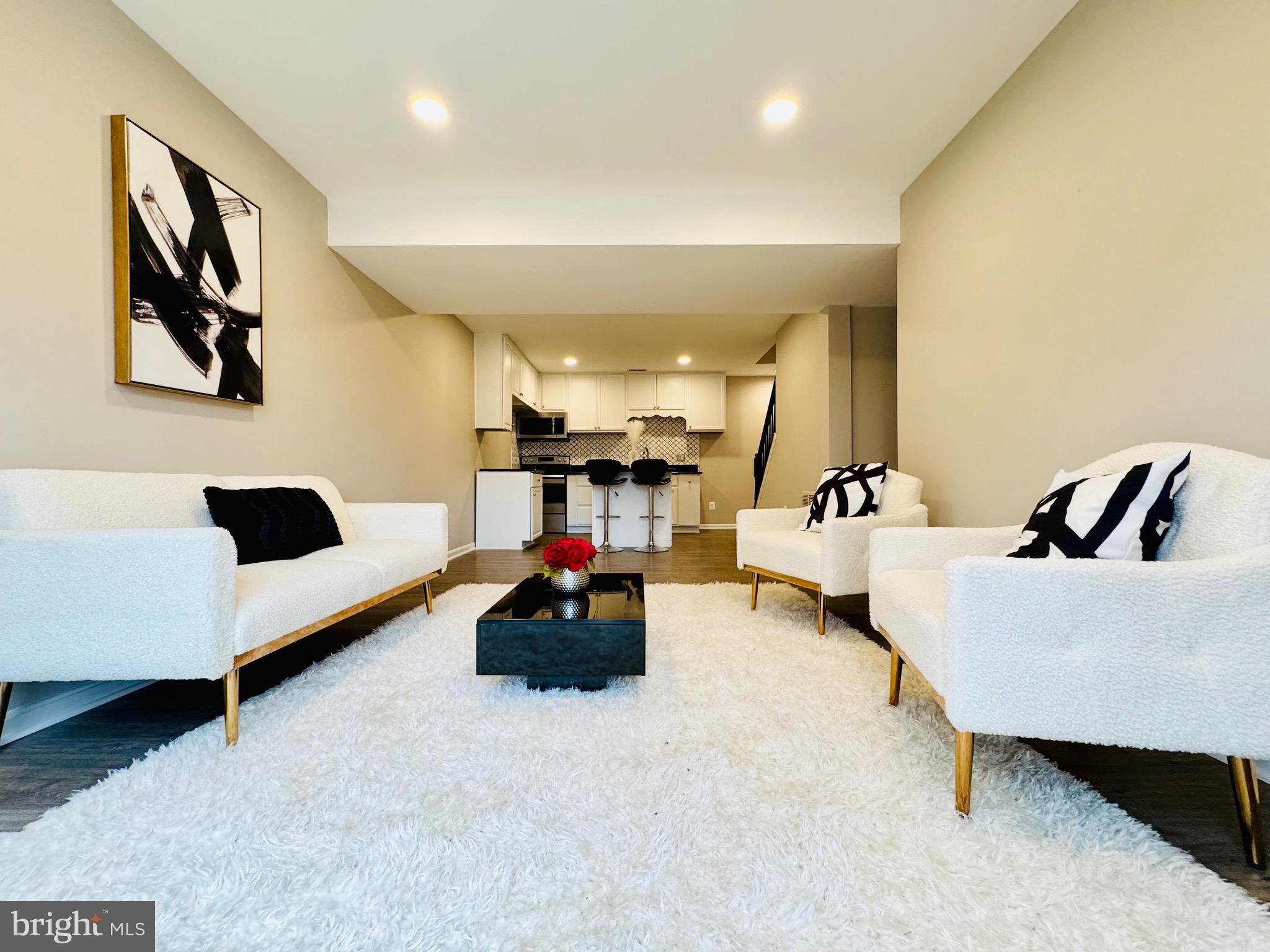 HAMPSTEAD LANDING - Residential